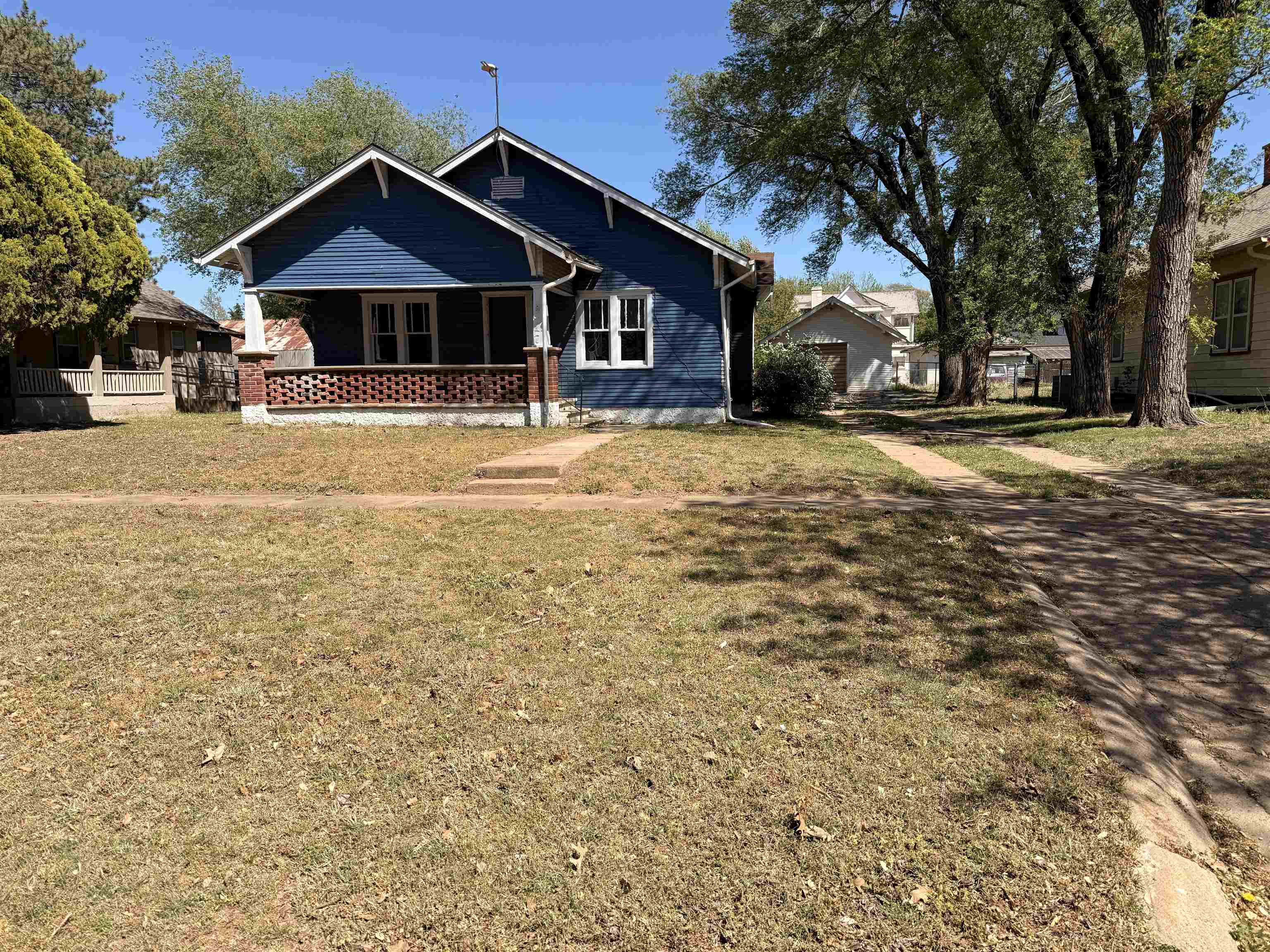 617 N Bluff Avenue Anthony KS 67003
