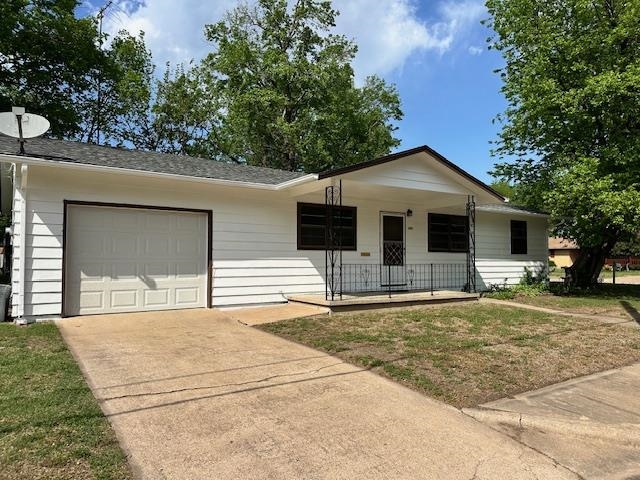 322 S F Street Wellington KS 67152