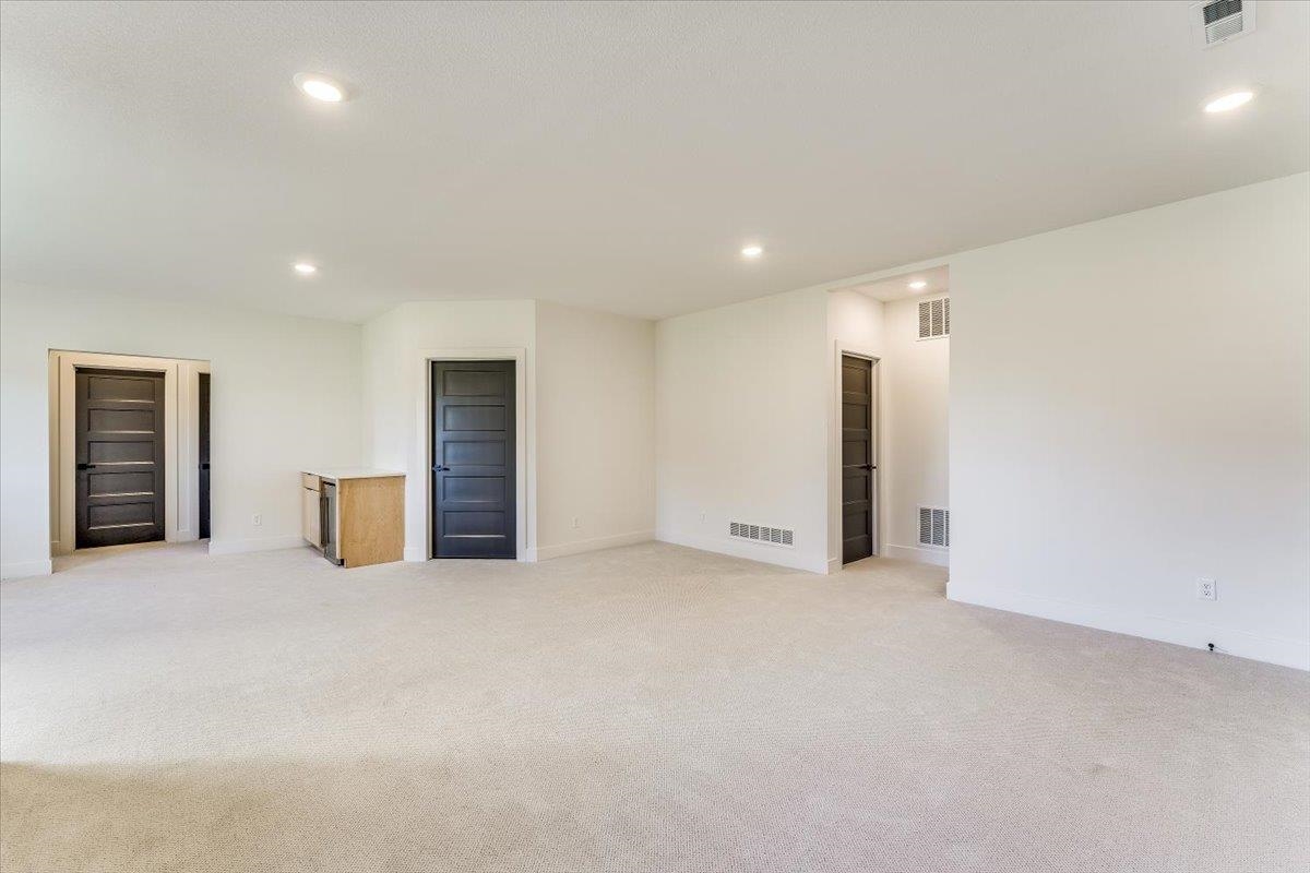 2701 N Anna Street Wichita KS 67205