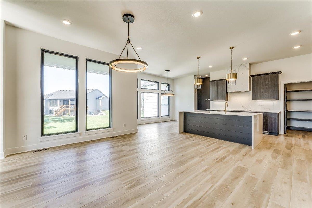 2701 N Anna Street Wichita KS 67205