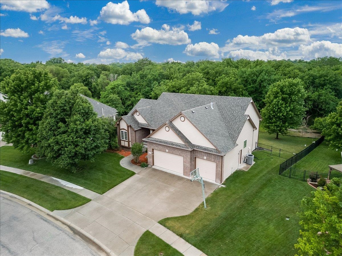 2531 N Rough Creek Derby KS 67037