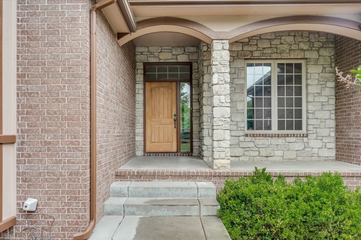 2531 N Rough Creek Derby KS 67037