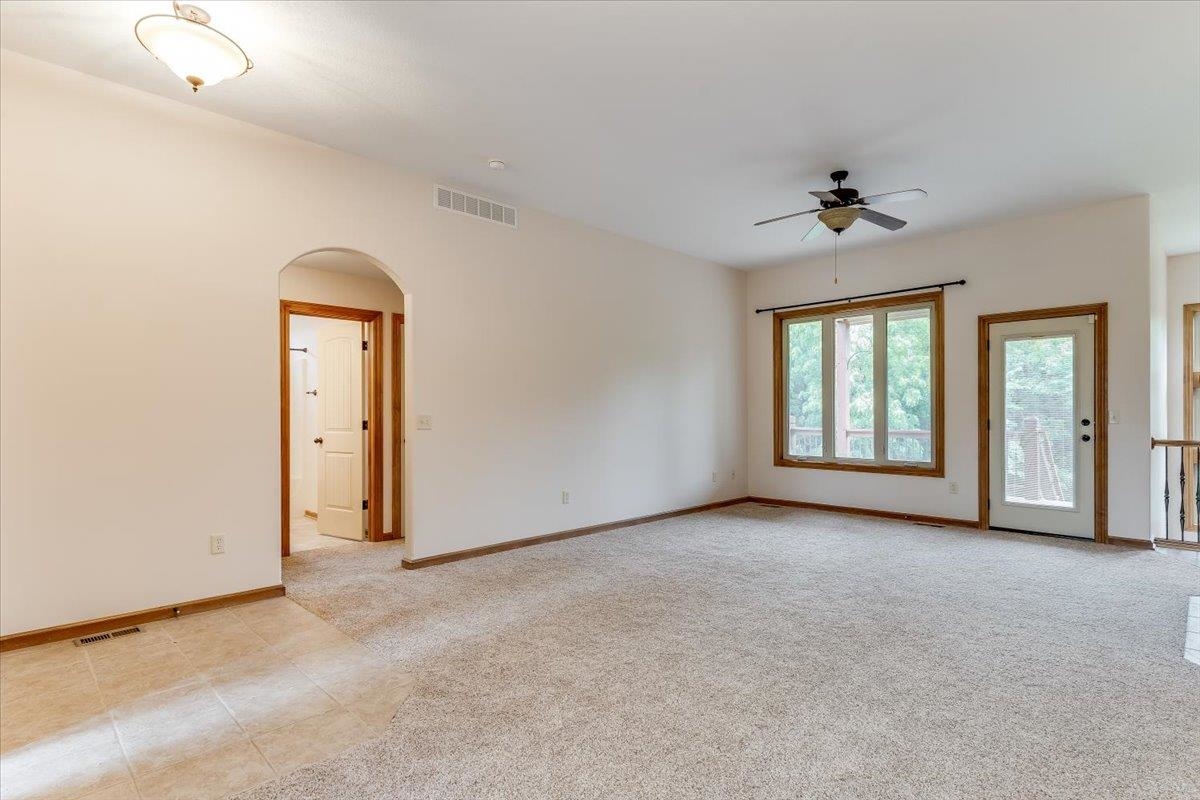 2531 N Rough Creek Derby KS 67037