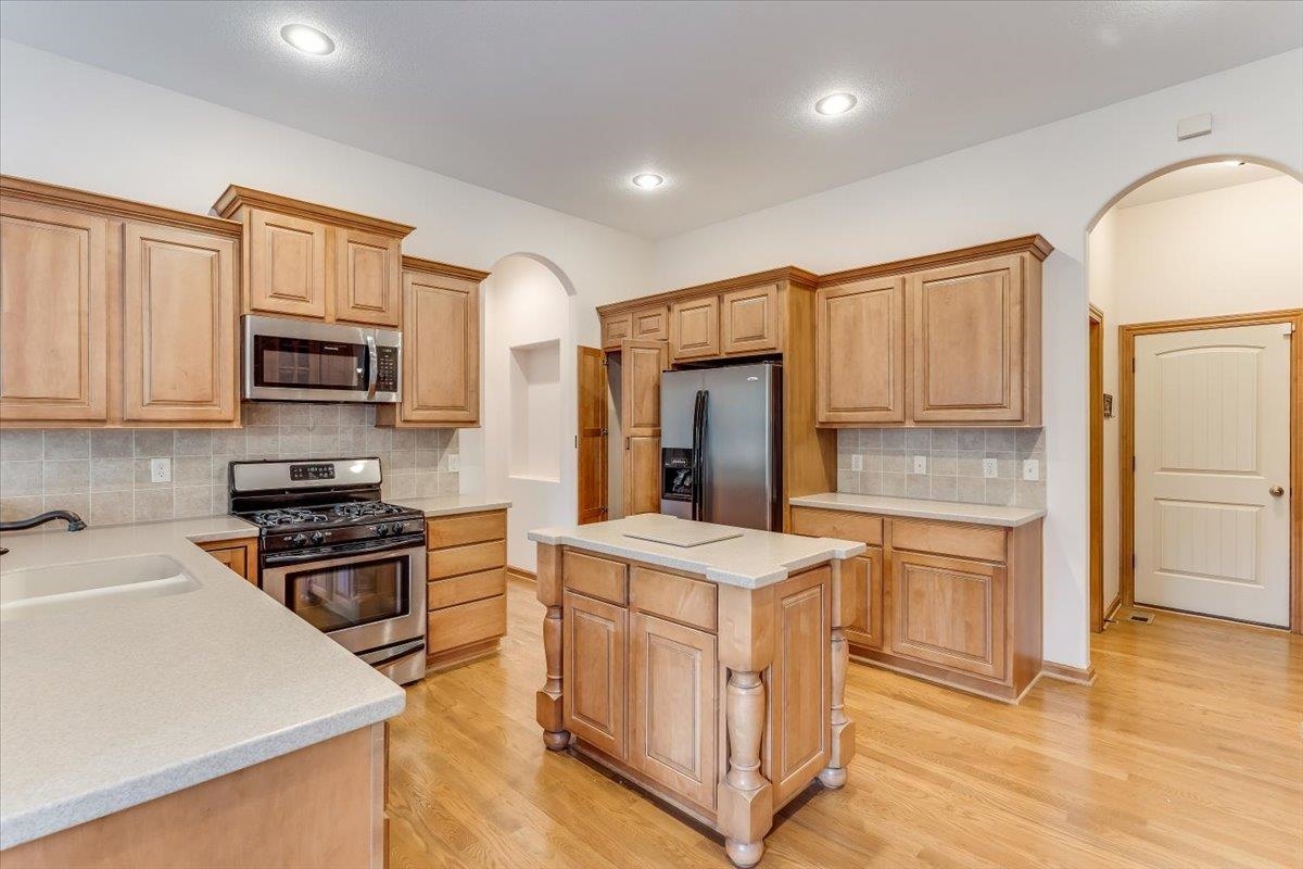 2531 N Rough Creek Derby KS 67037