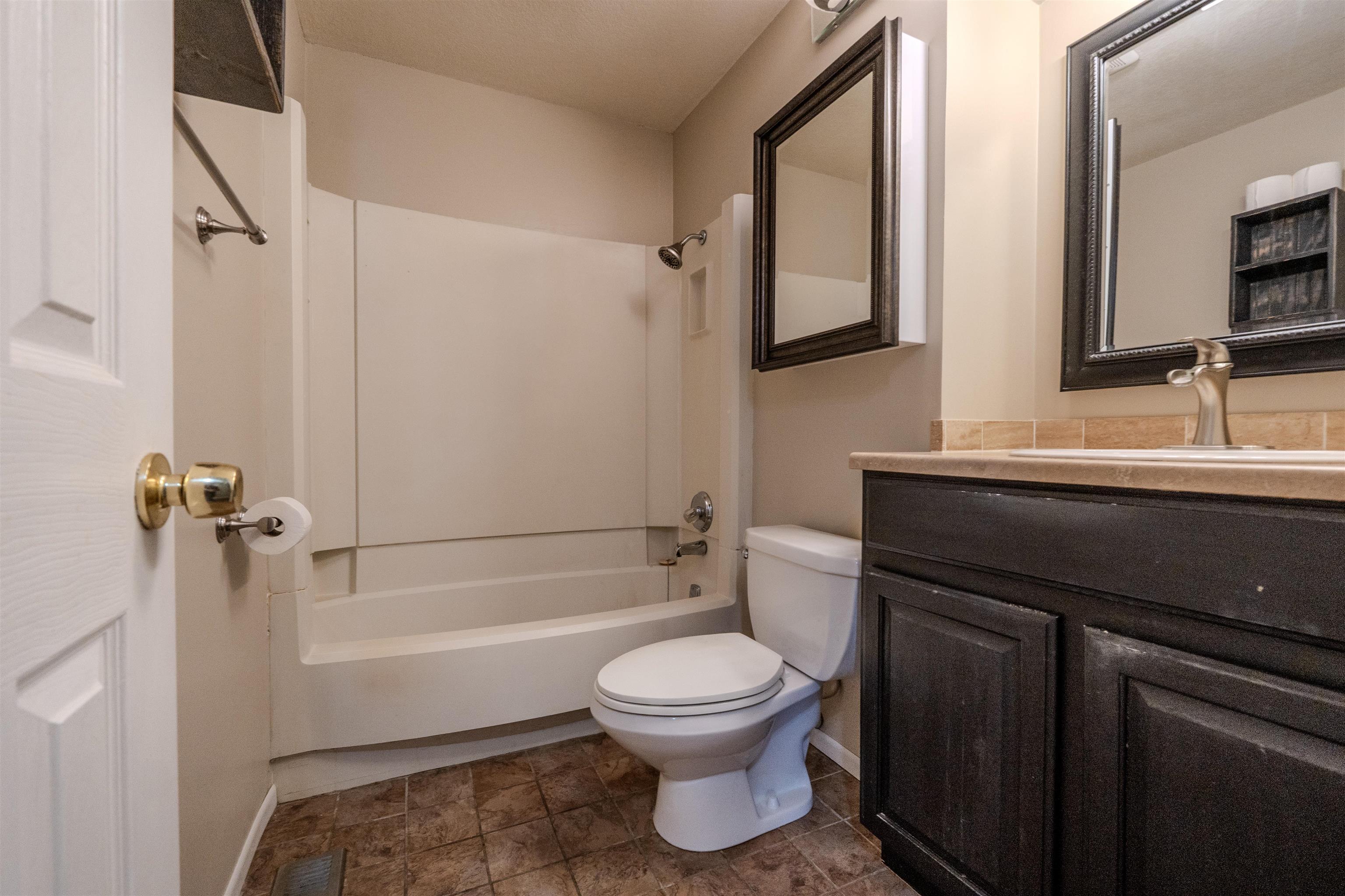 1621 Pin Oak Court Rose Hill KS 67133