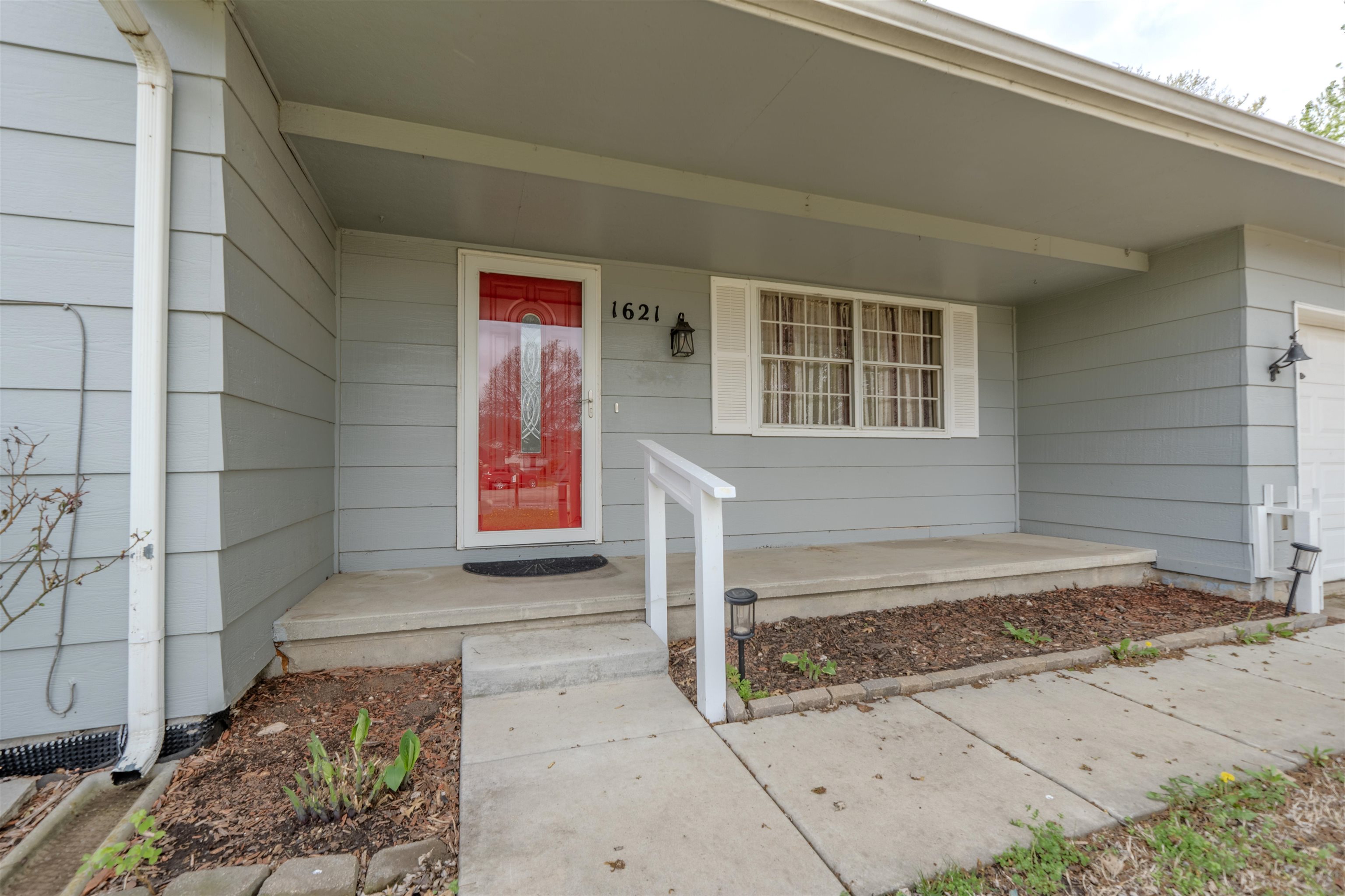 1621 Pin Oak Court Rose Hill KS 67133
