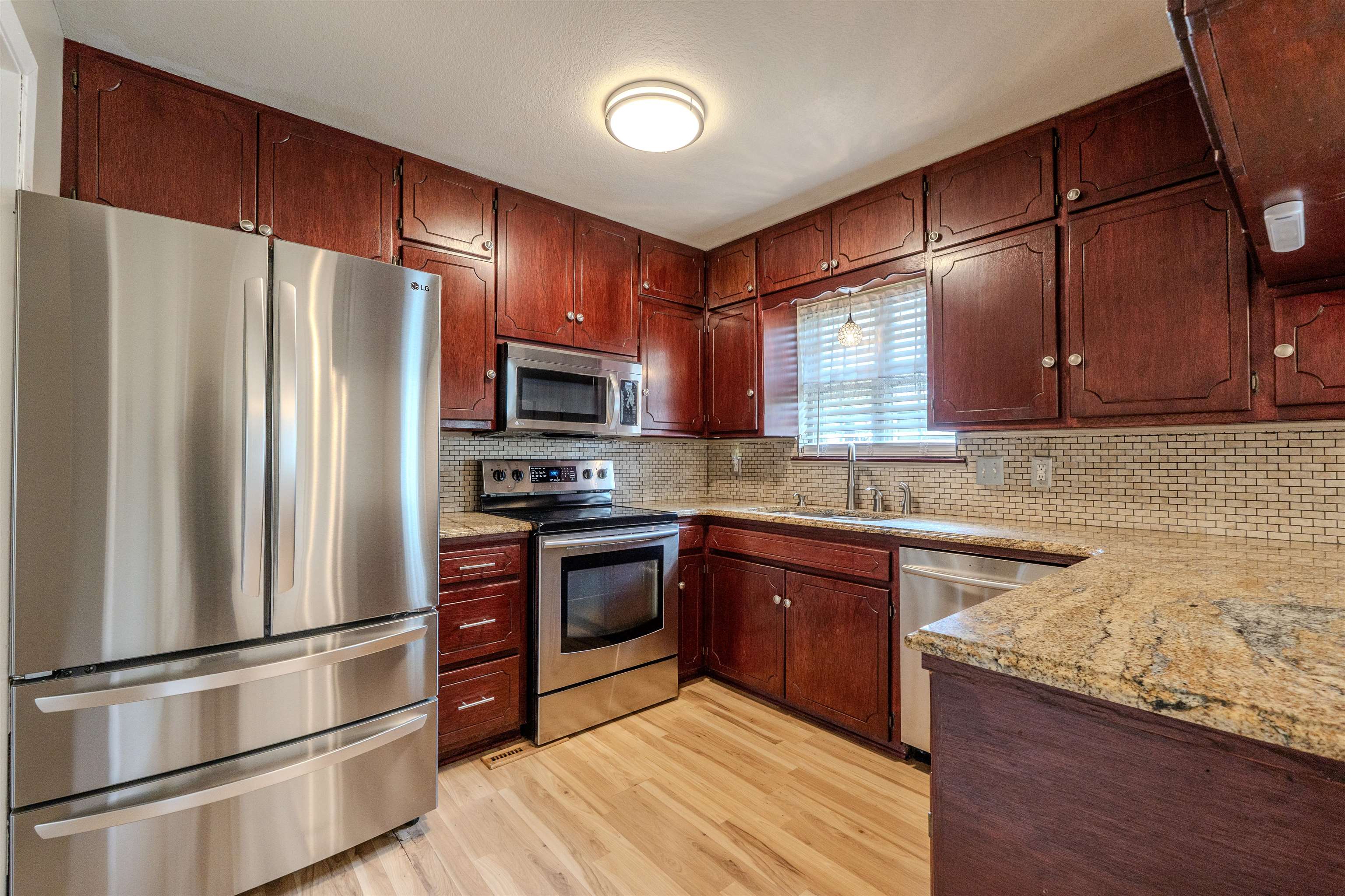 1621 Pin Oak Court Rose Hill KS 67133