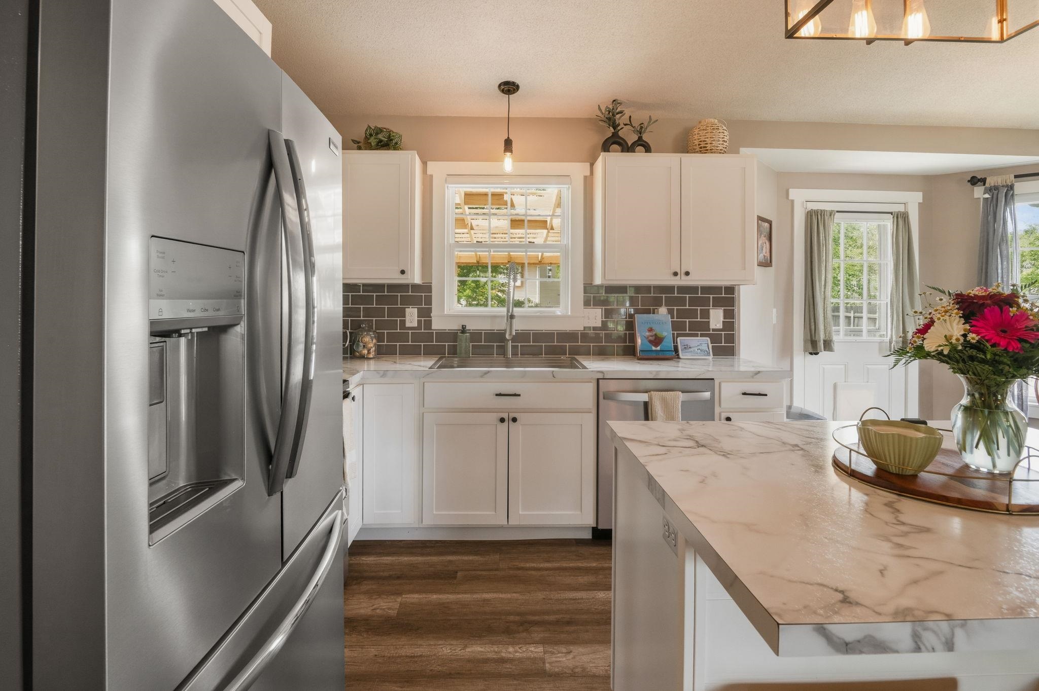 2427 N Parkdale Wichita KS 67205