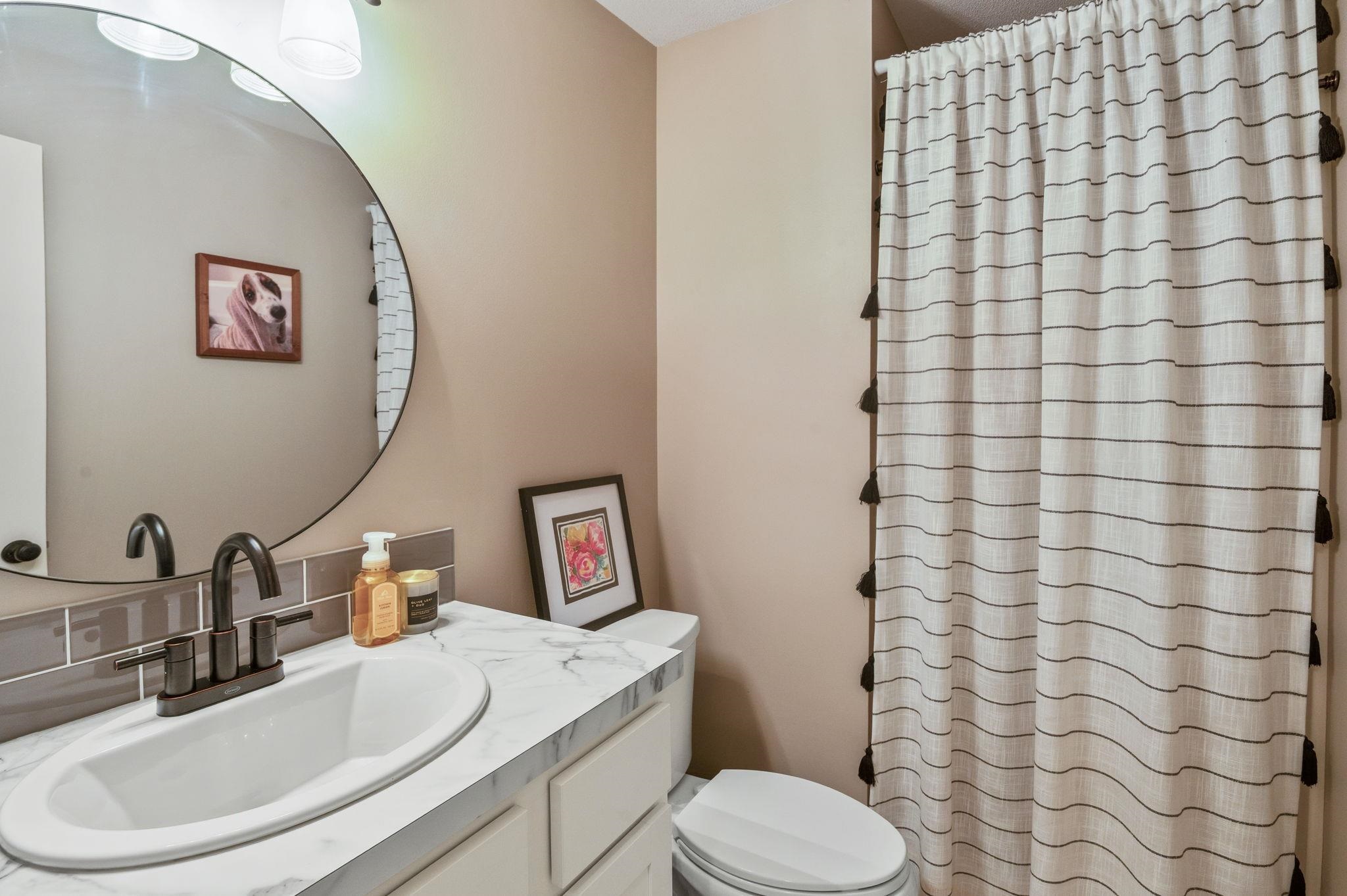 2427 N Parkdale Wichita KS 67205