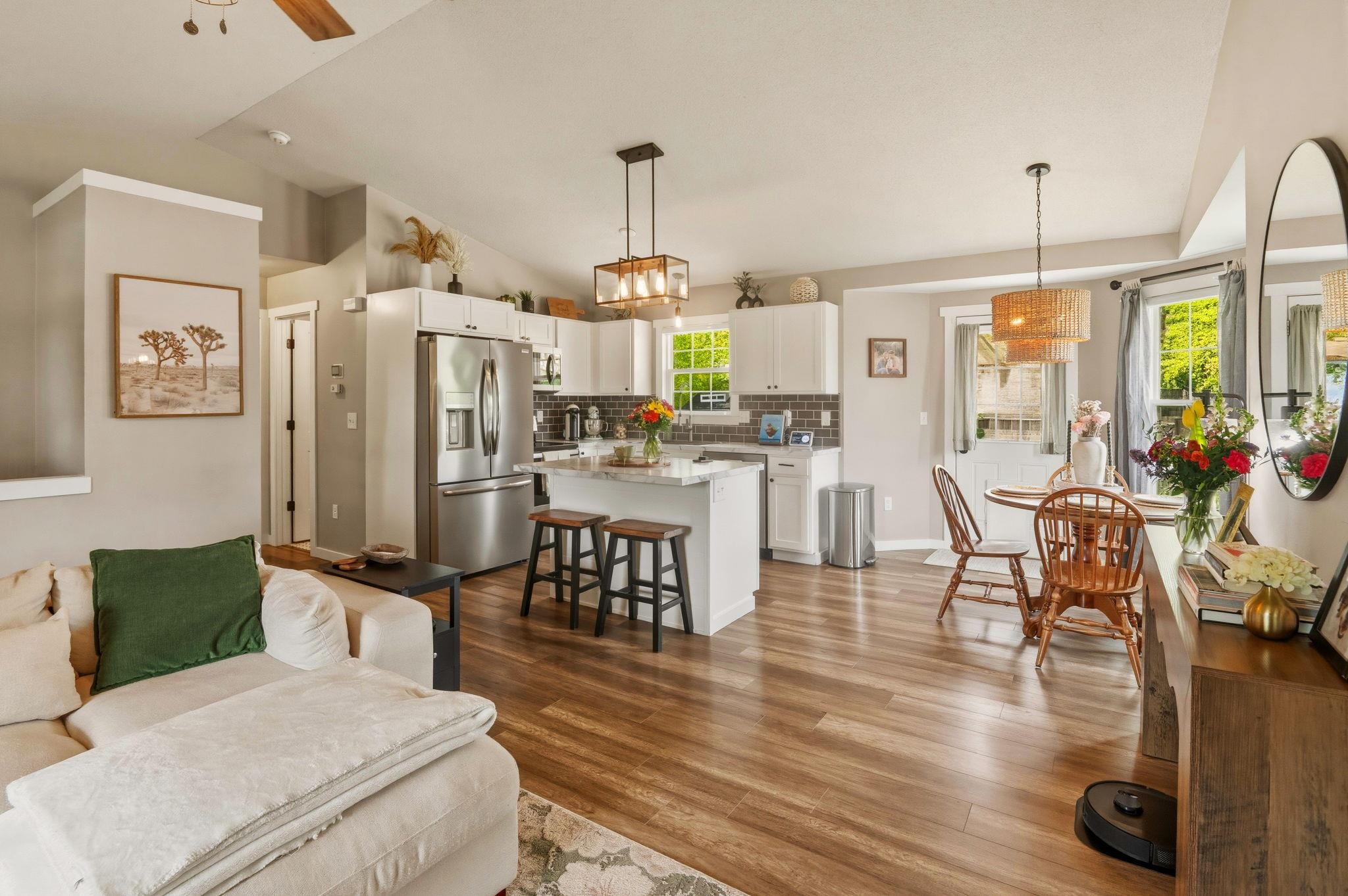 2427 N Parkdale Wichita KS 67205