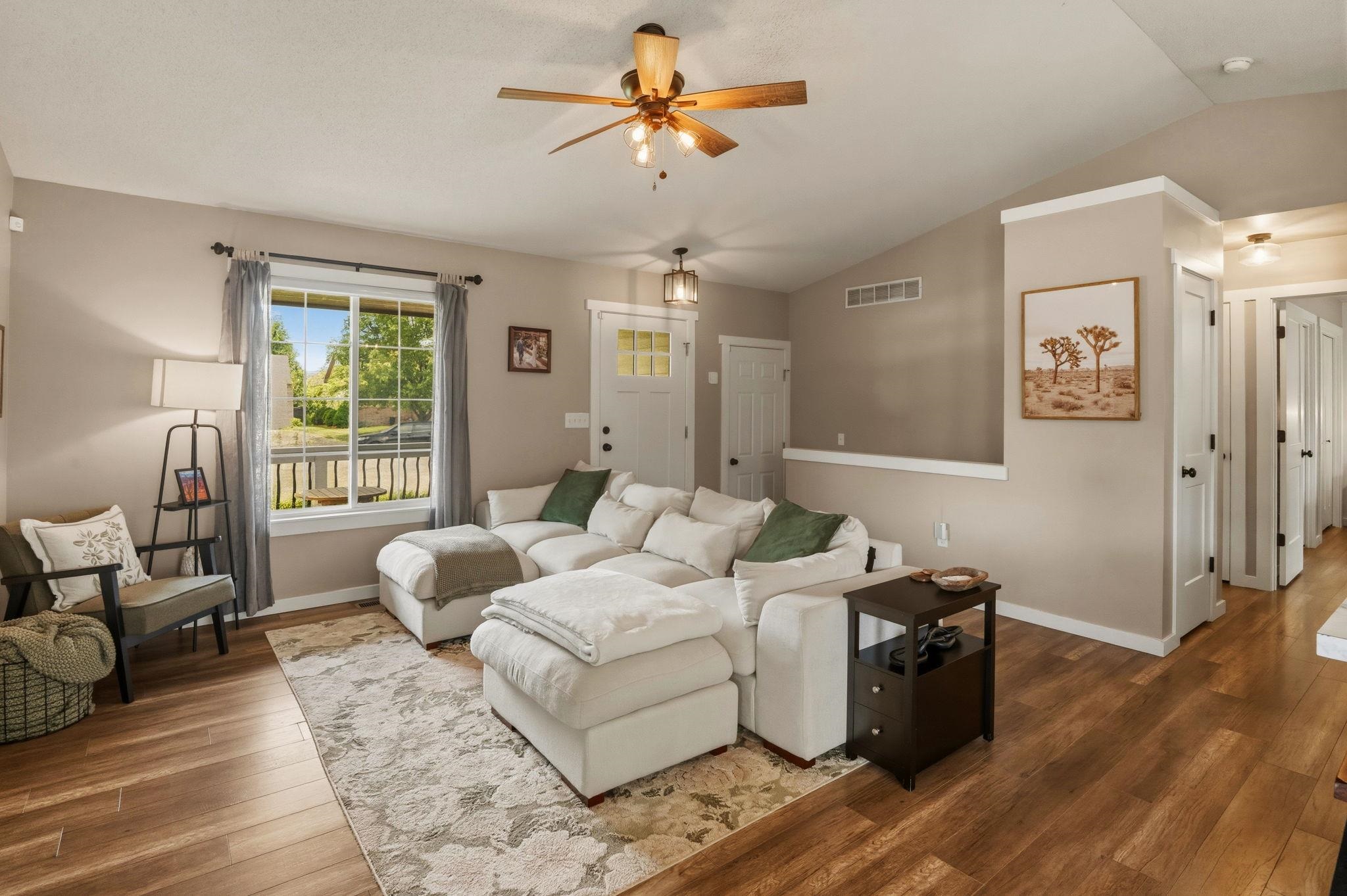 2427 N Parkdale Wichita KS 67205