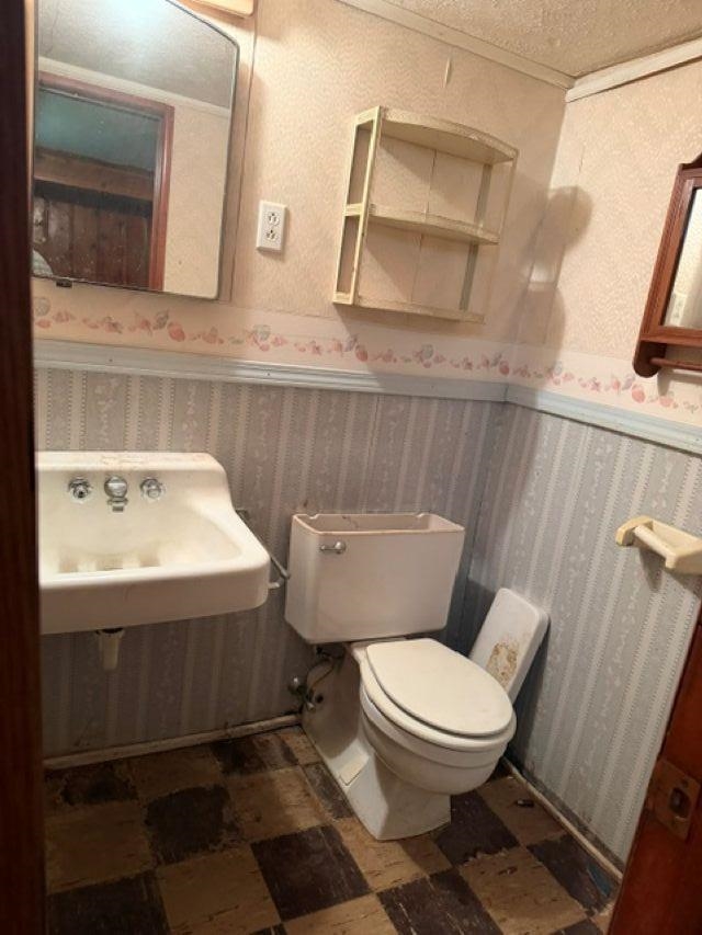105 N Park Winfield KS 67156