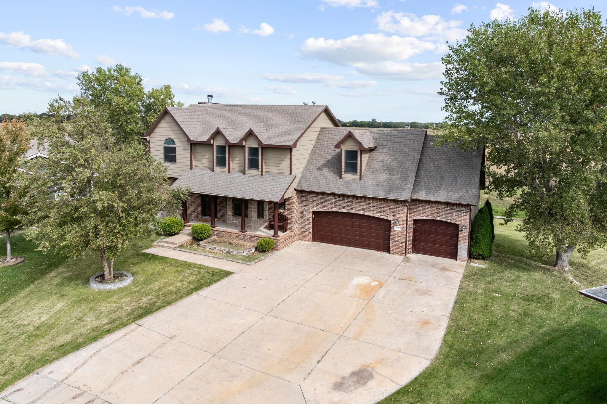 1365 N Lake Edge Circle Goddard KS 67052