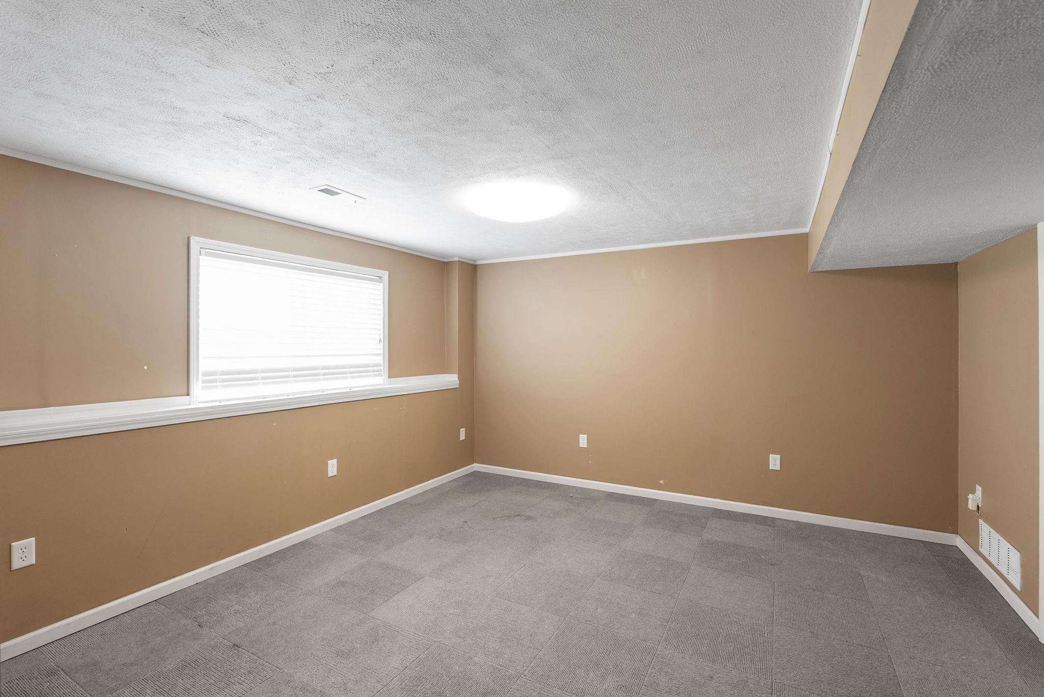 1365 N Lake Edge Circle Goddard KS 67052