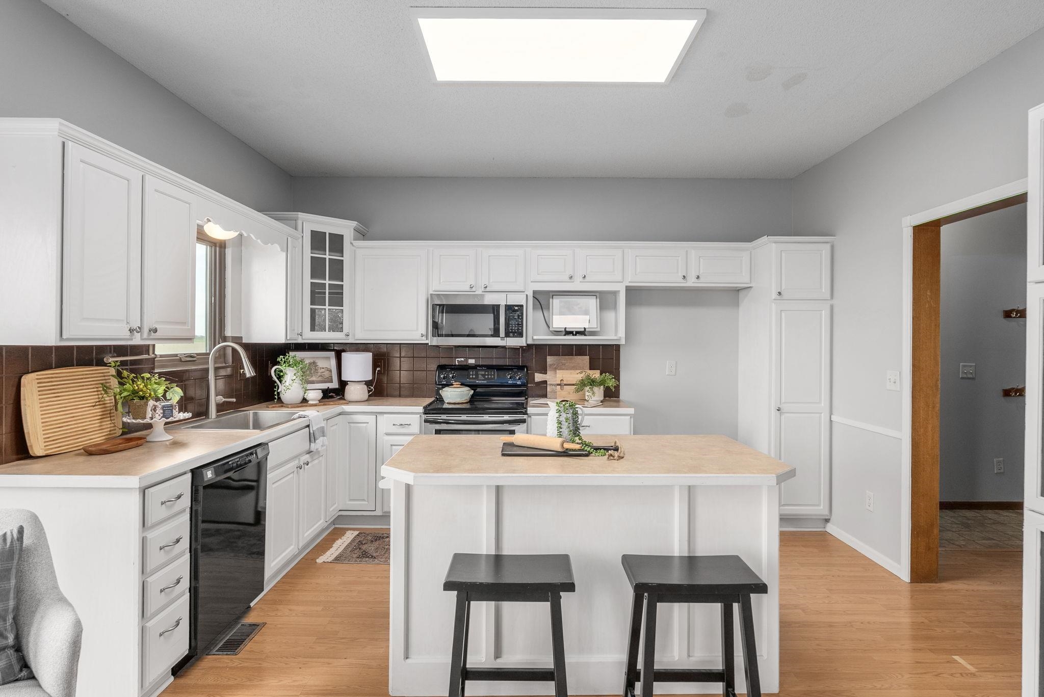 1365 N Lake Edge Circle Goddard KS 67052