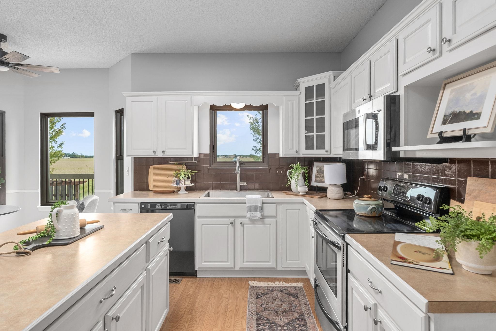 1365 N Lake Edge Circle Goddard KS 67052