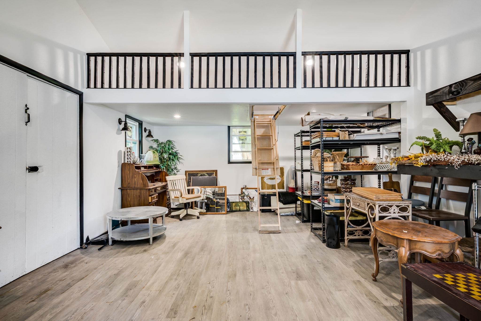 3930 N Oliver Street Bel Aire KS 67220