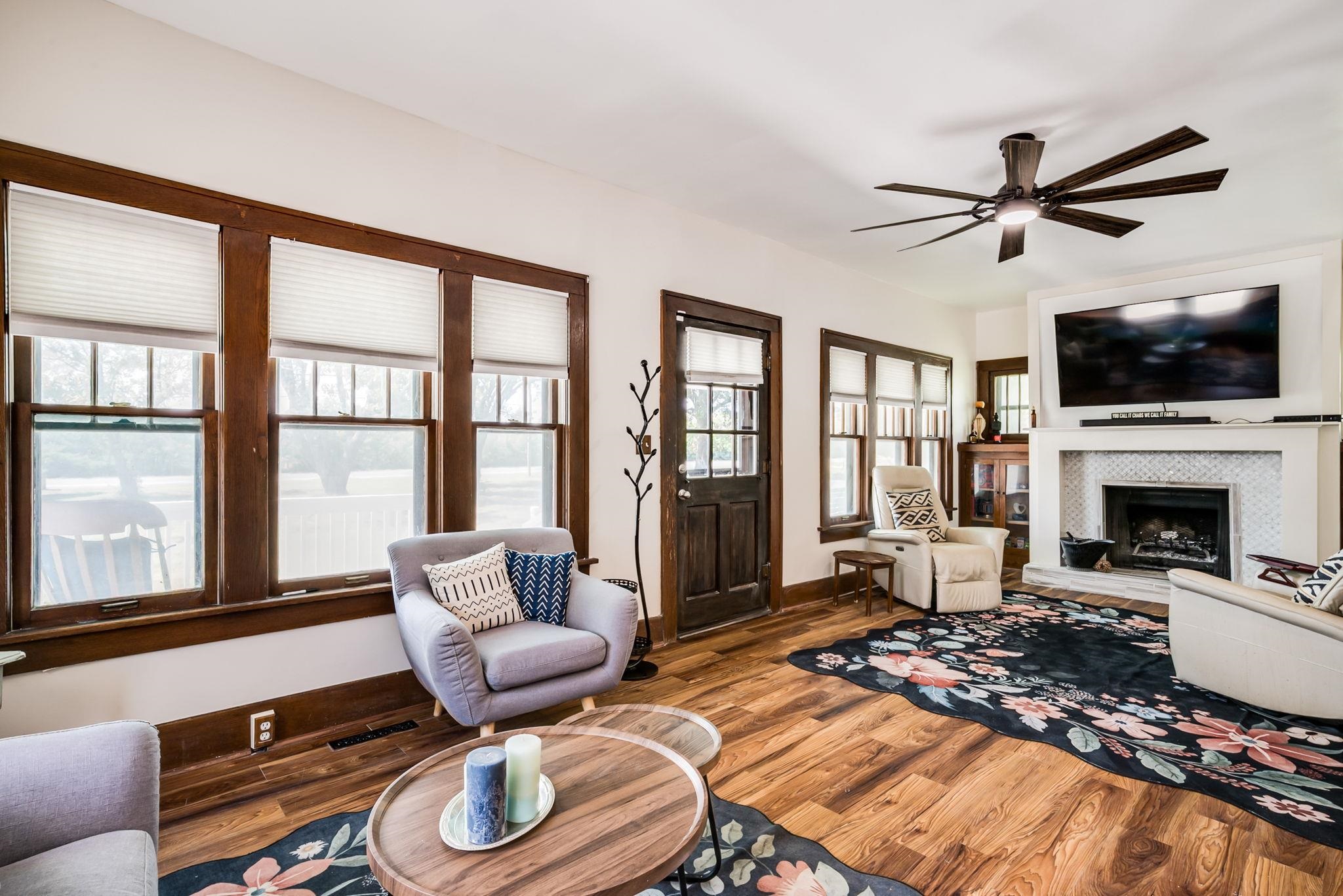 3930 N Oliver Street Bel Aire KS 67220