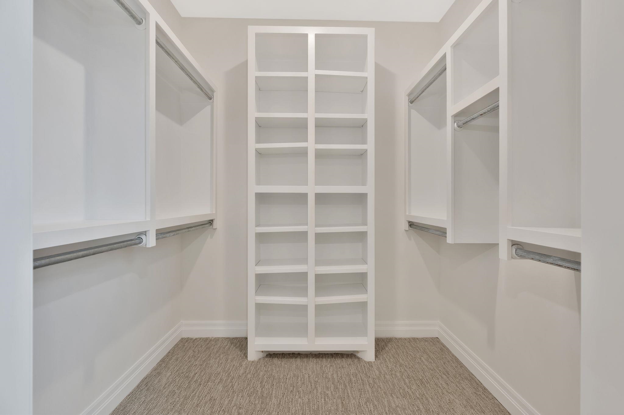 5242 N Colonial Avenue Bel Aire KS 67226