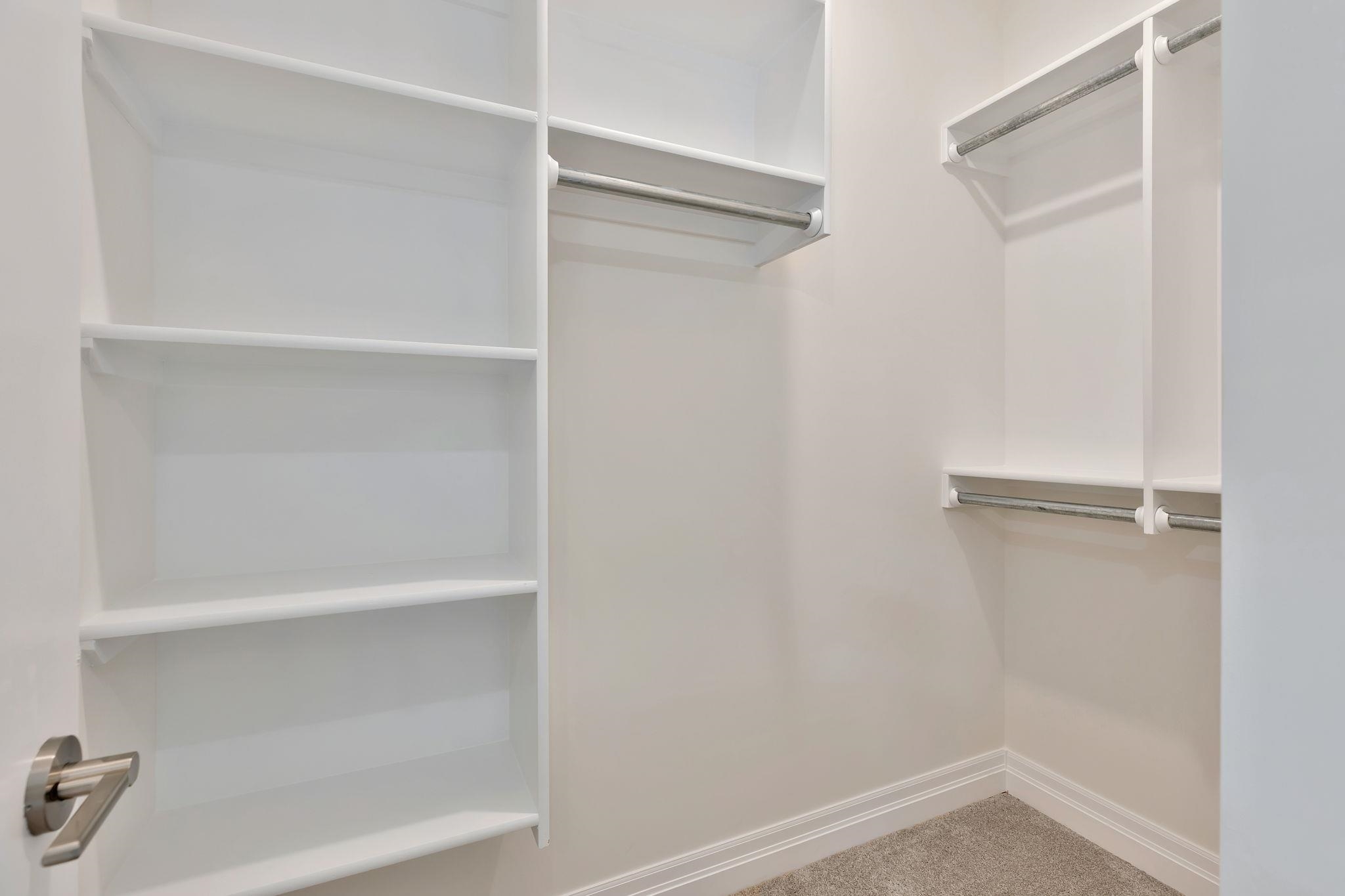 5242 N Colonial Avenue Bel Aire KS 67226