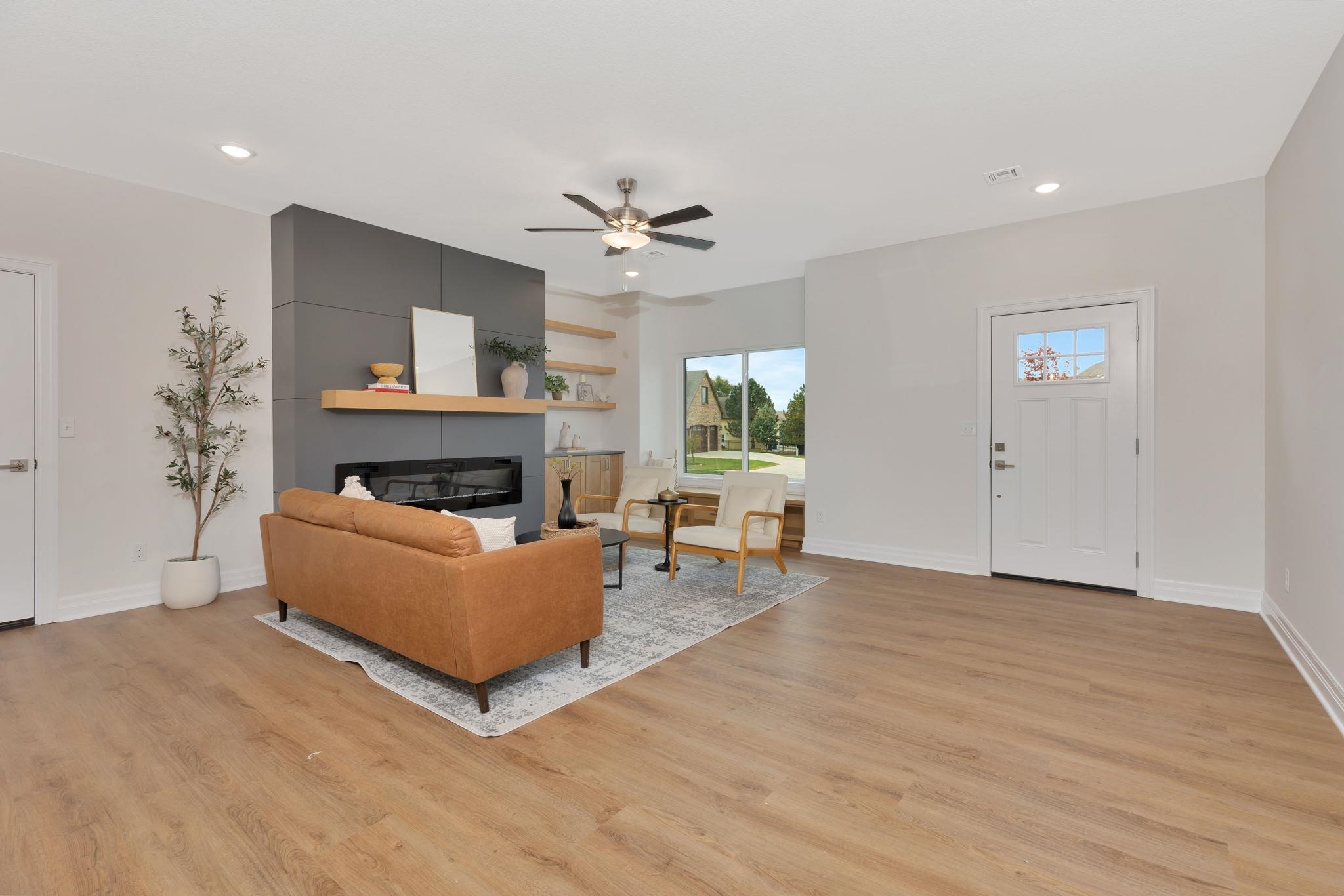 5242 N Colonial Avenue Bel Aire KS 67226