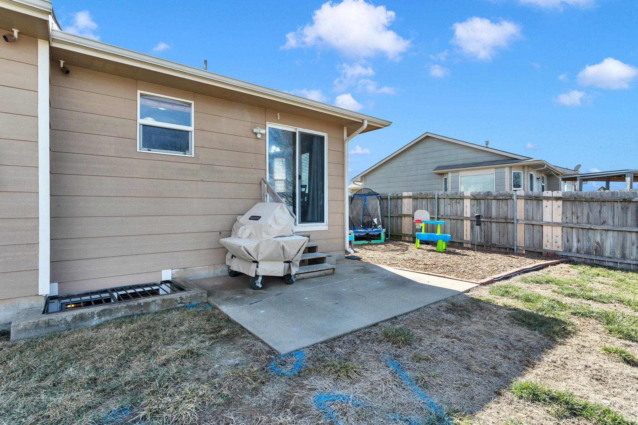 2218 W Schoolhouse Haysville KS 67060