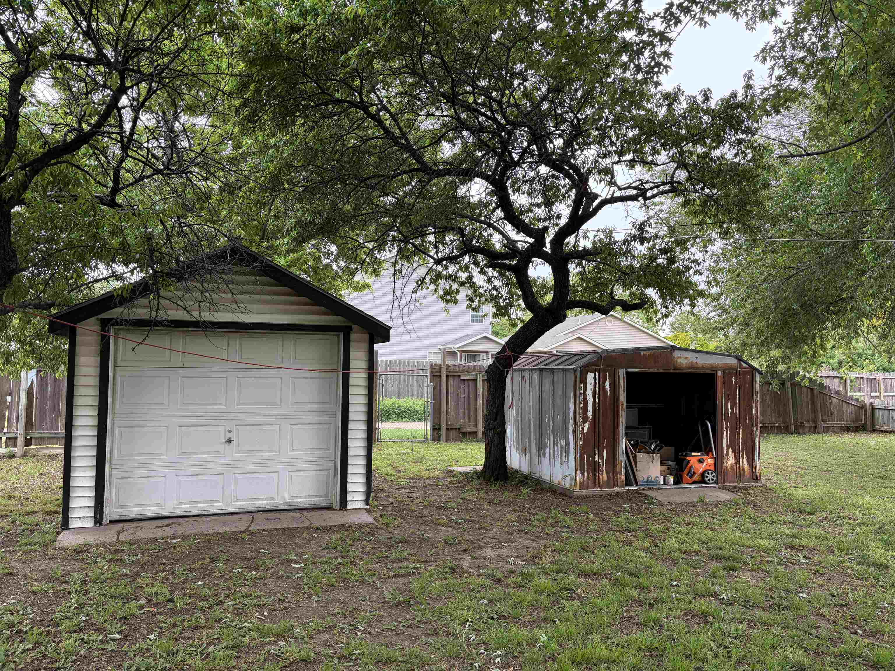 1721 S Fern Street Wichita KS 67213