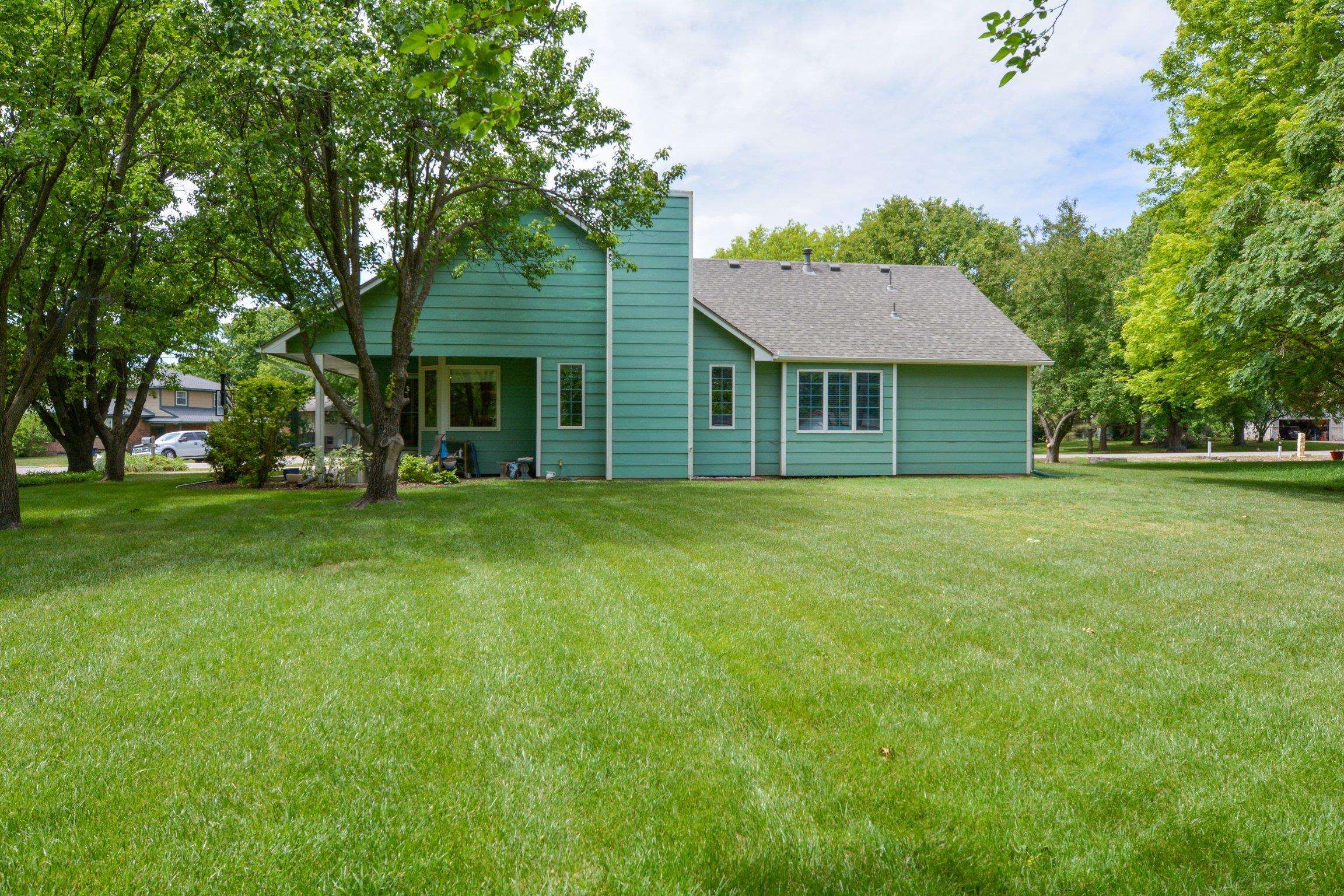 5042 N Primrose Court Park City KS 67219