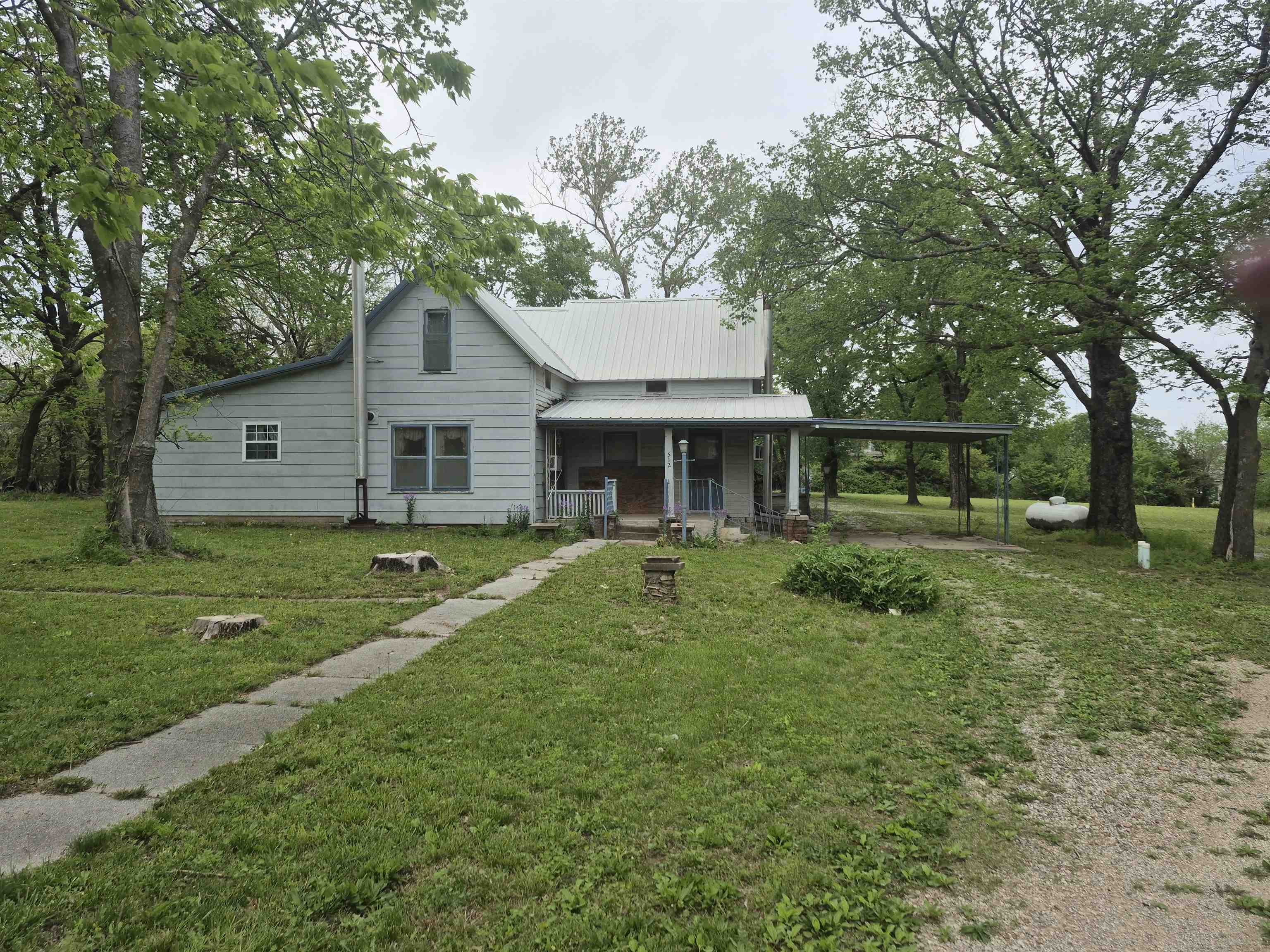 512 N Greenwood Avenue Severy KS 67137