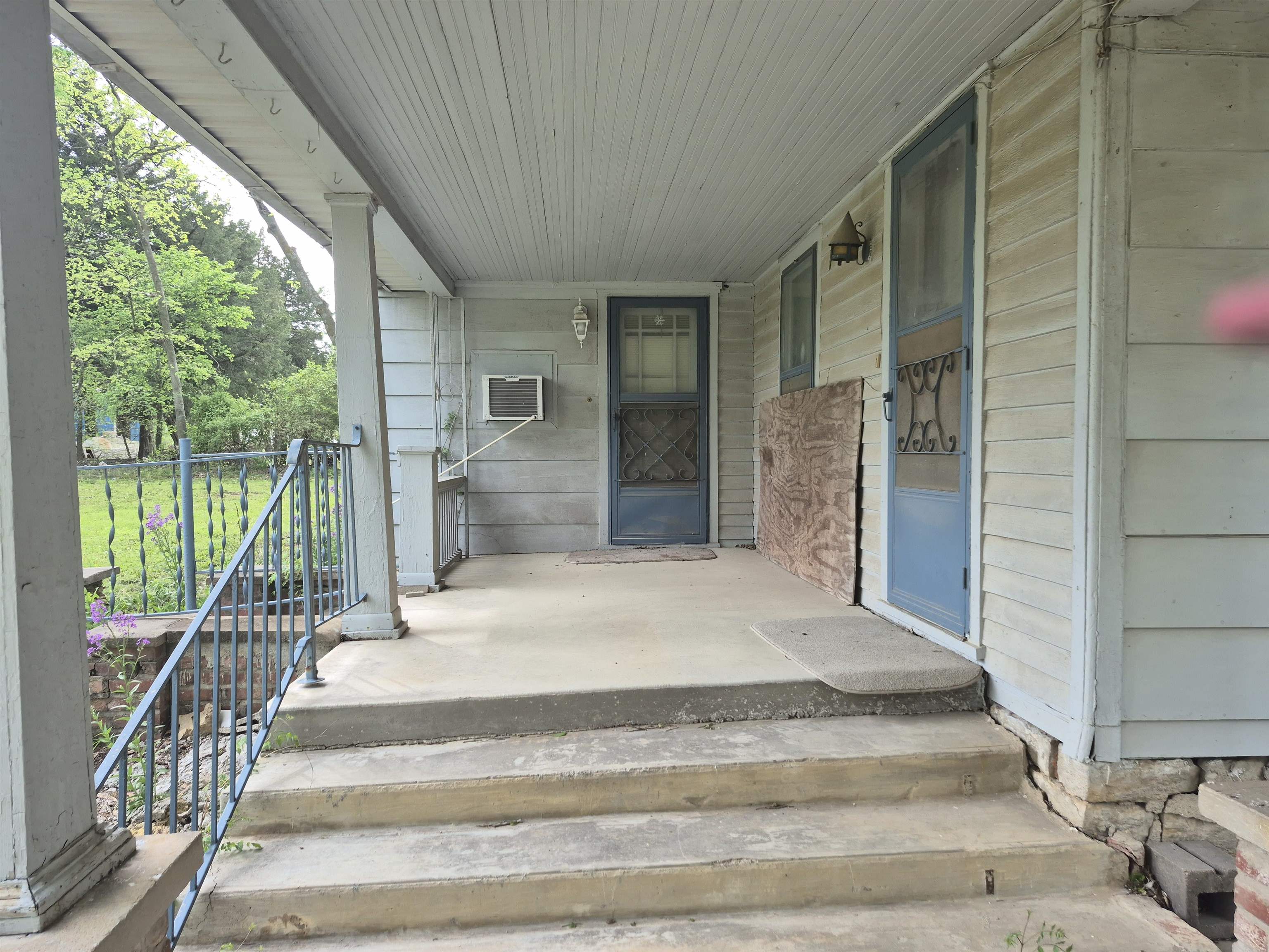 512 N Greenwood Avenue Severy KS 67137
