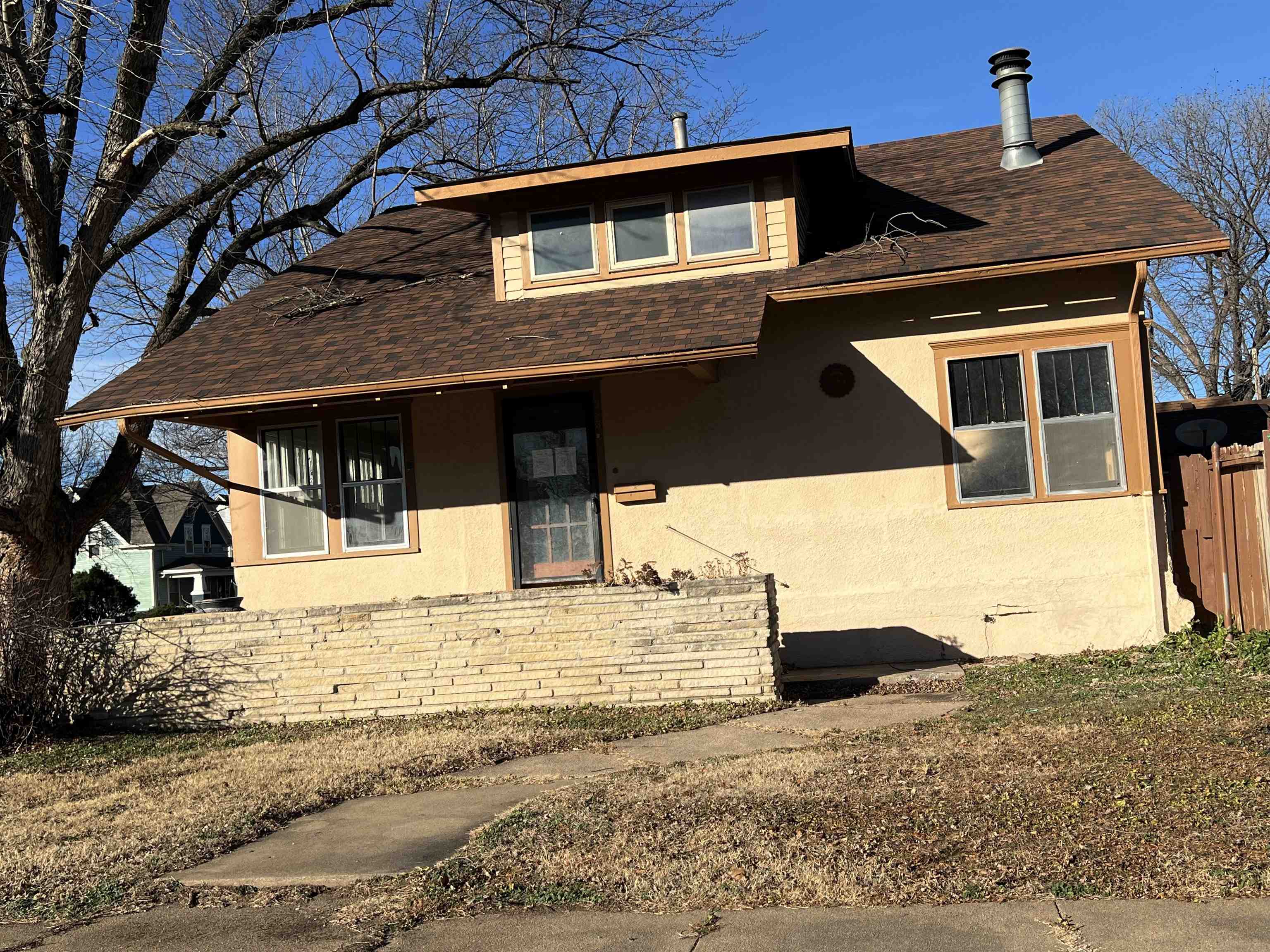 323 W 4th Street Wellington KS 67152