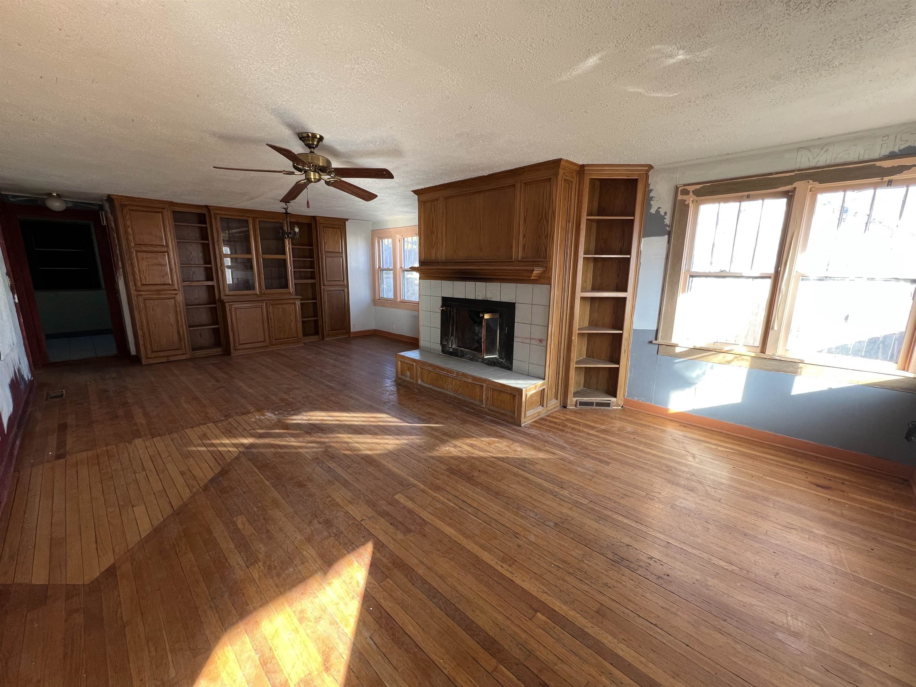 323 W 4th Street Wellington KS 67152