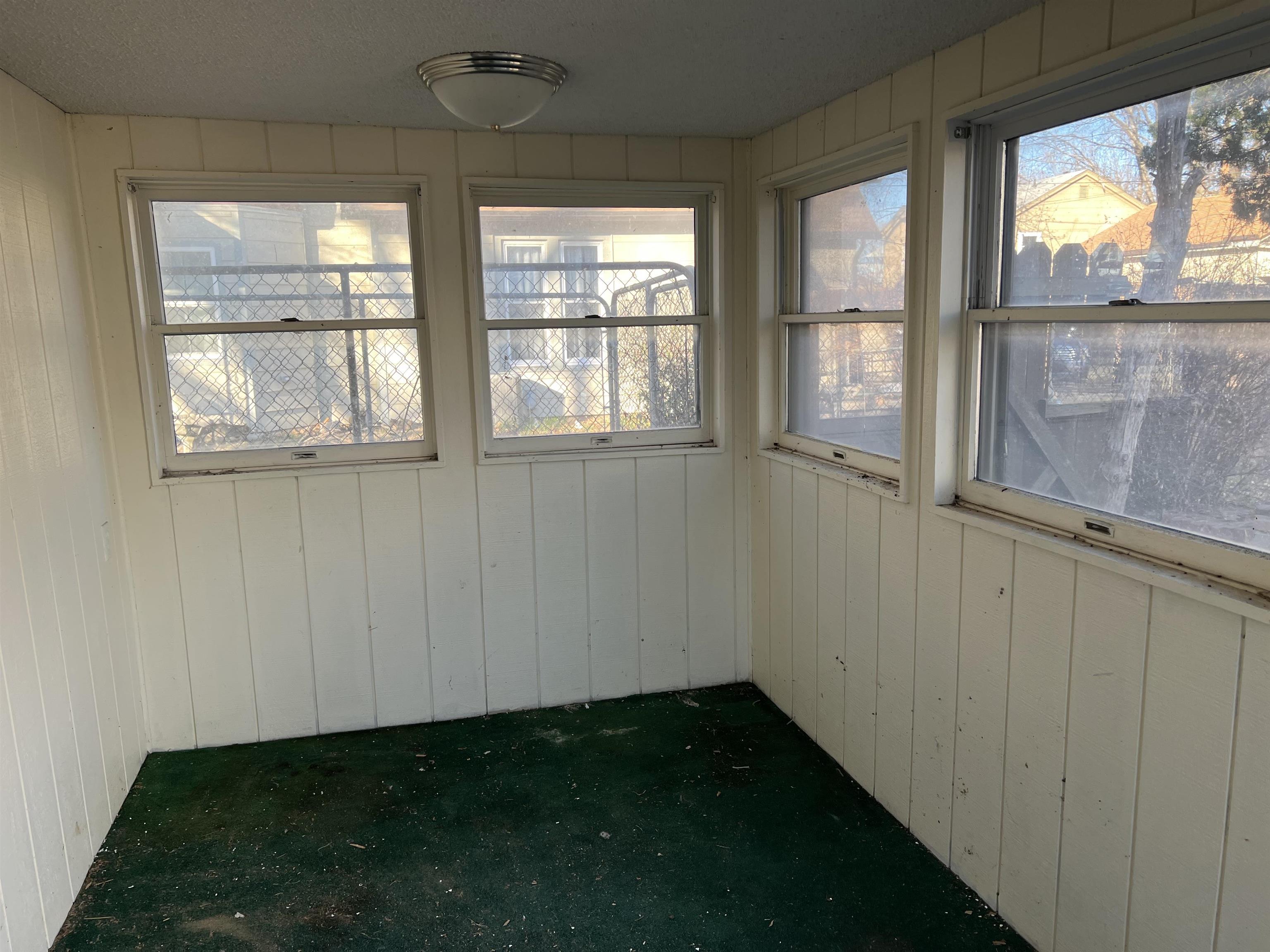 323 W 4th Street Wellington KS 67152