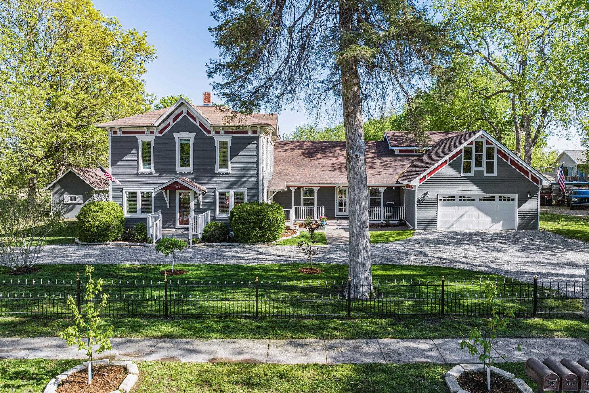 108 E 8th Street Sedgwick KS 67135