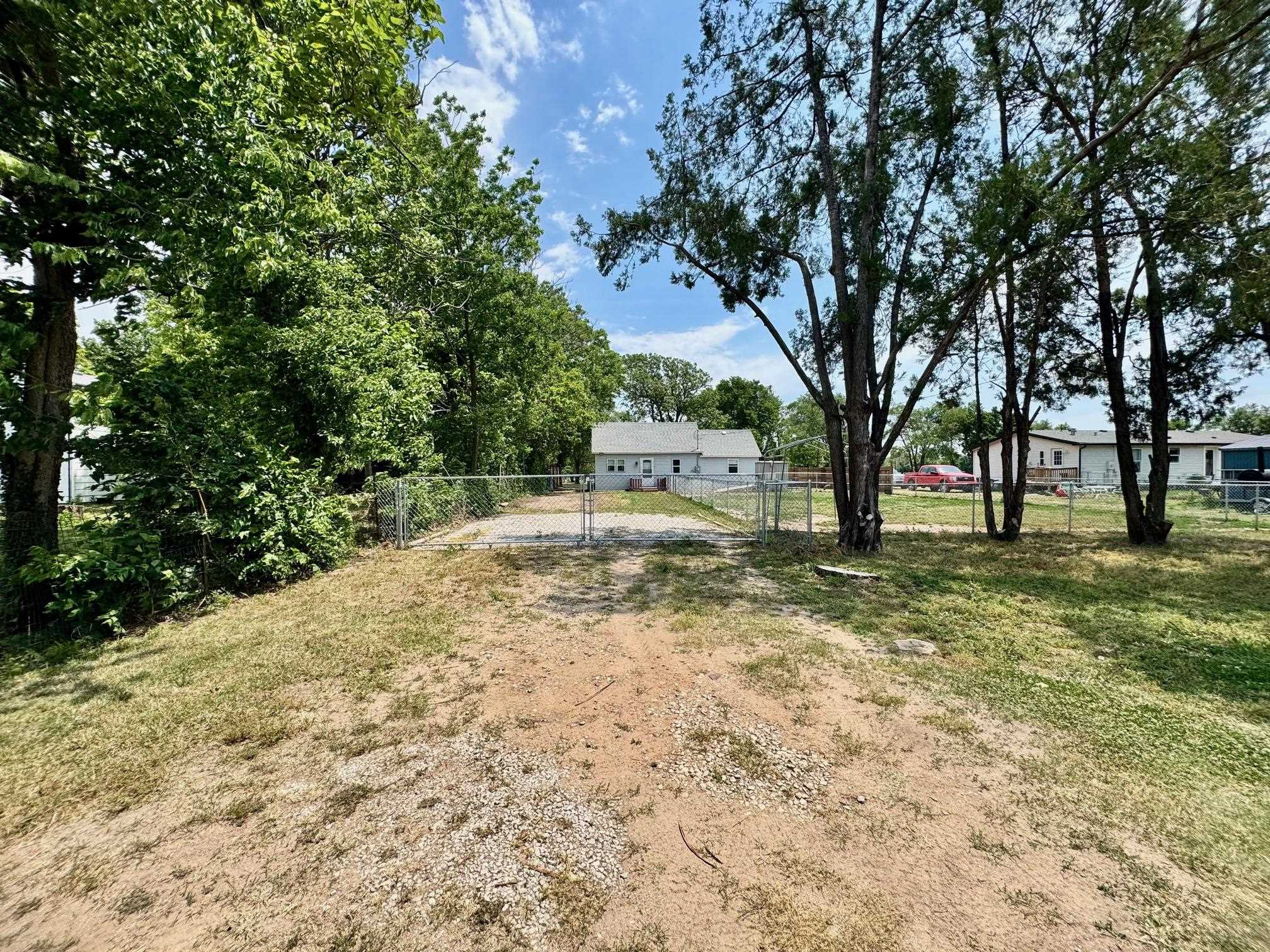 617 N Washington Street Belle Plaine KS 67013