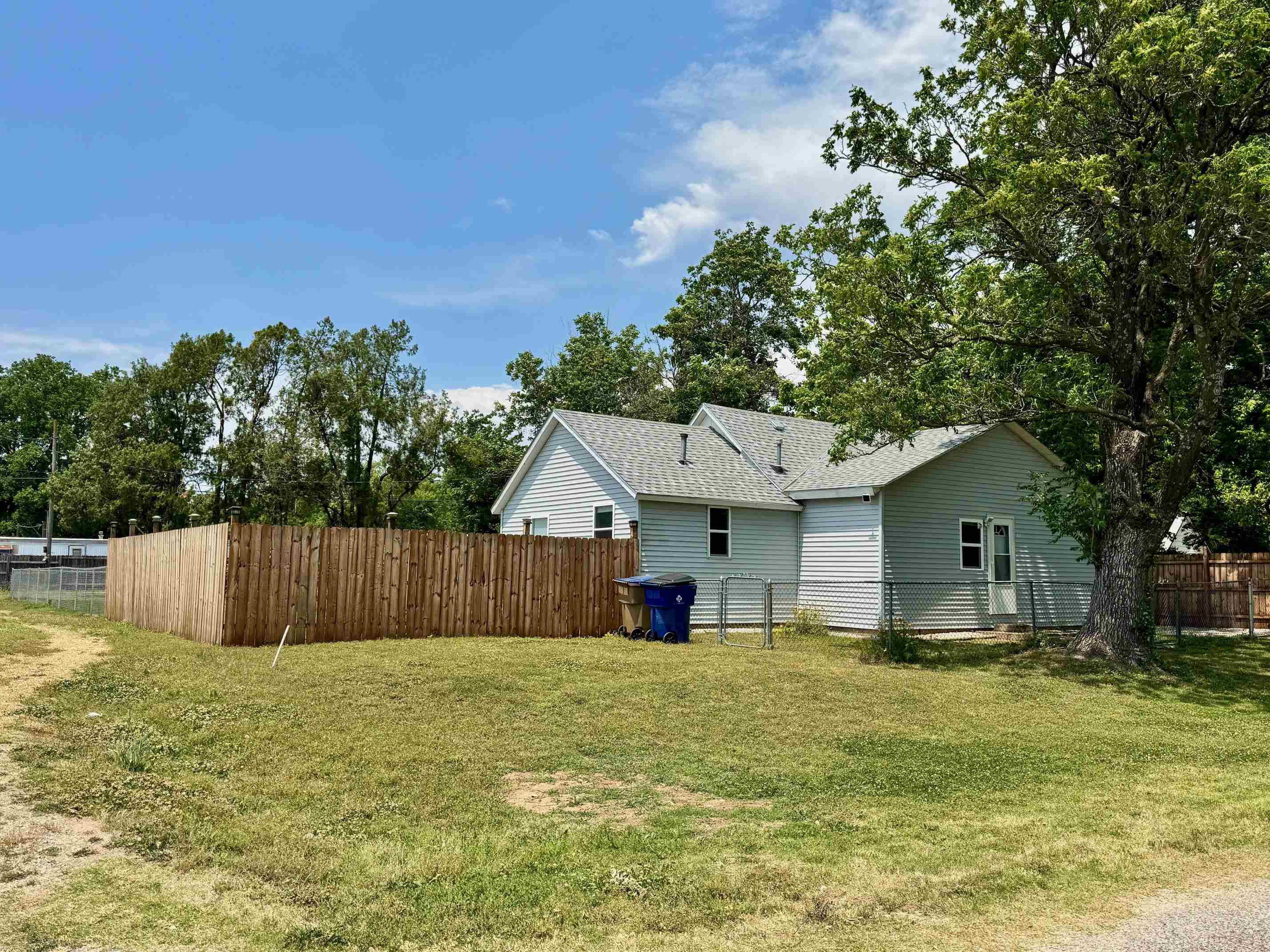 617 N Washington Street Belle Plaine KS 67013