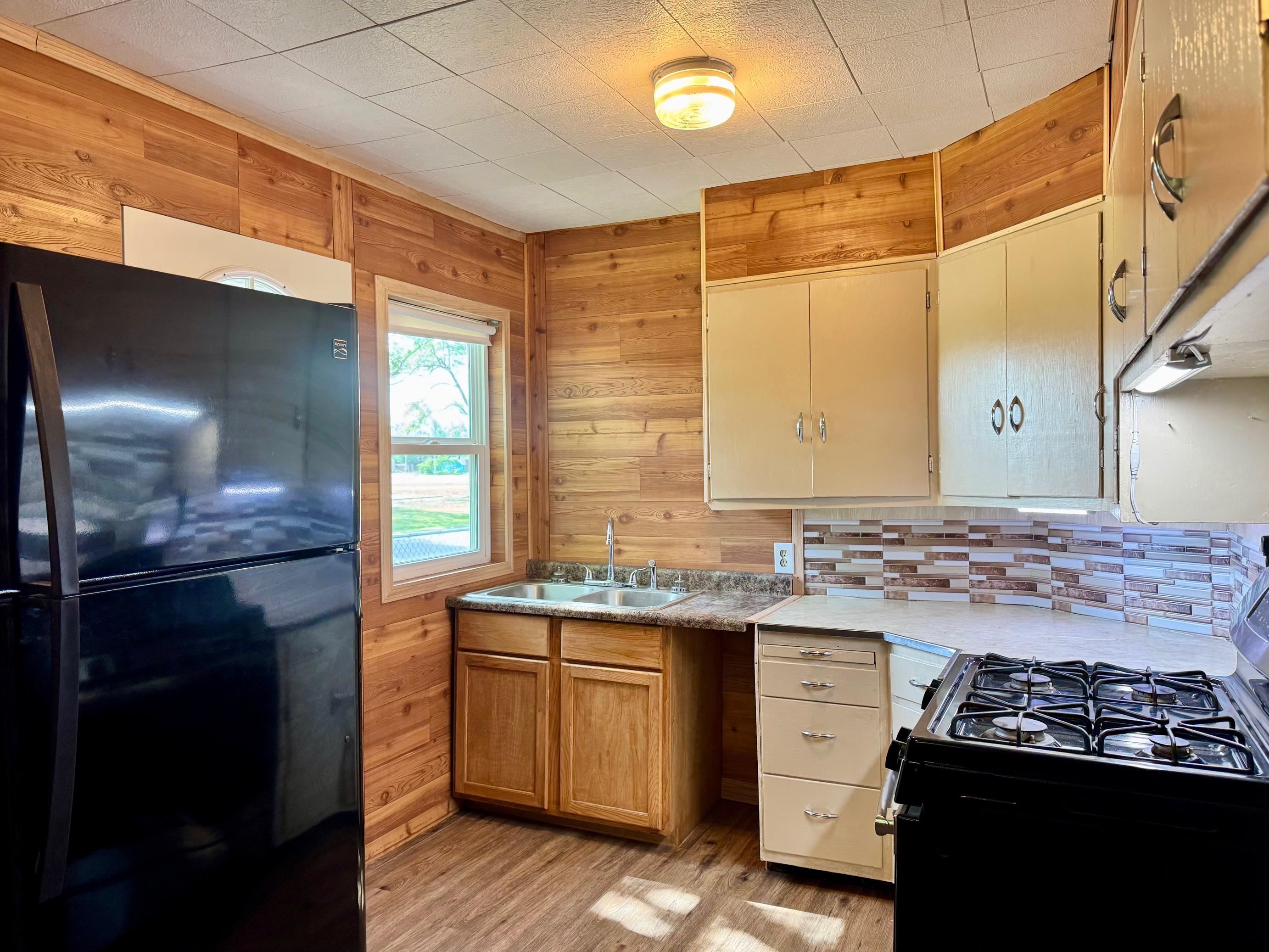 617 N Washington Street Belle Plaine KS 67013