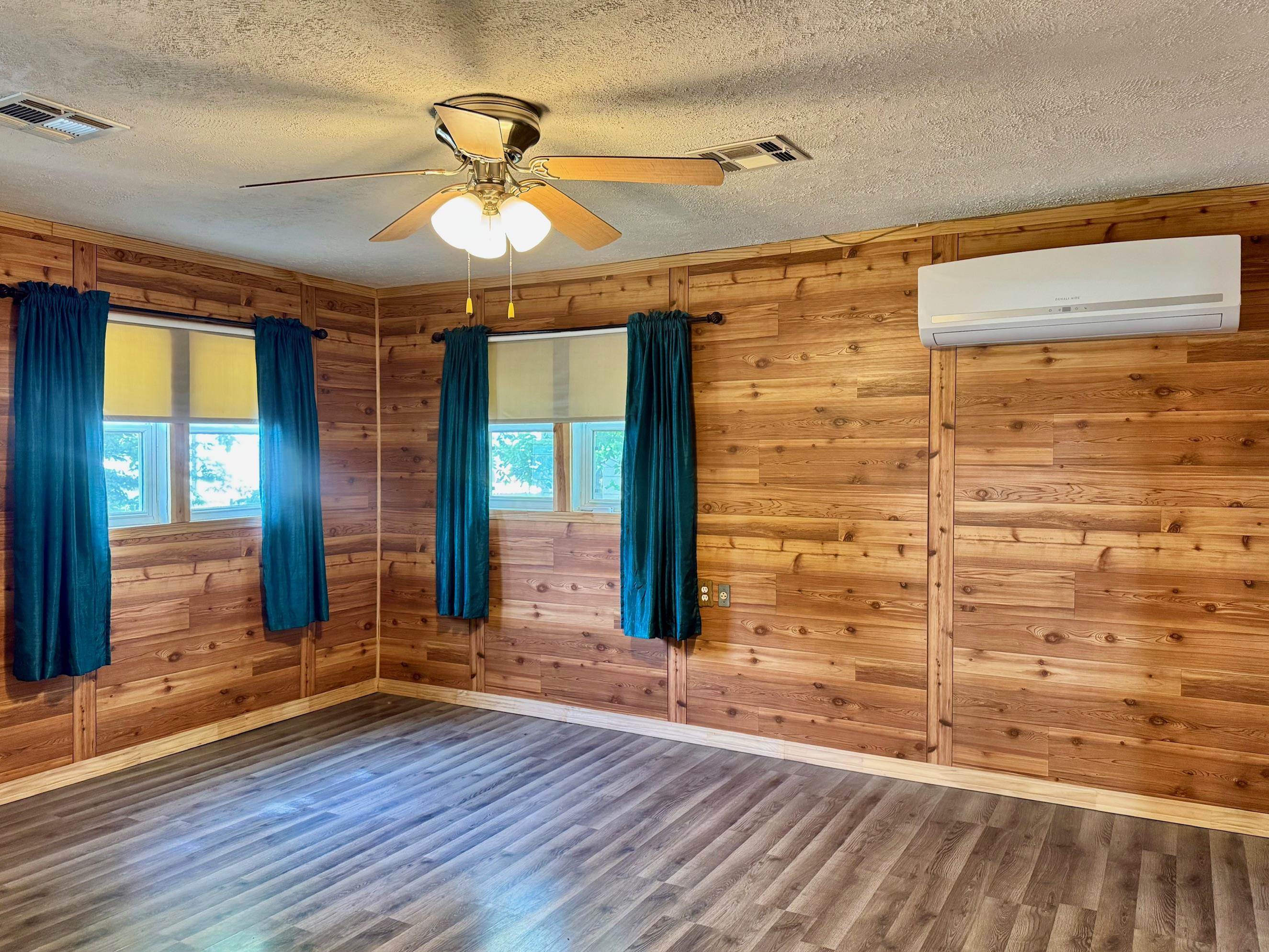617 N Washington Street Belle Plaine KS 67013
