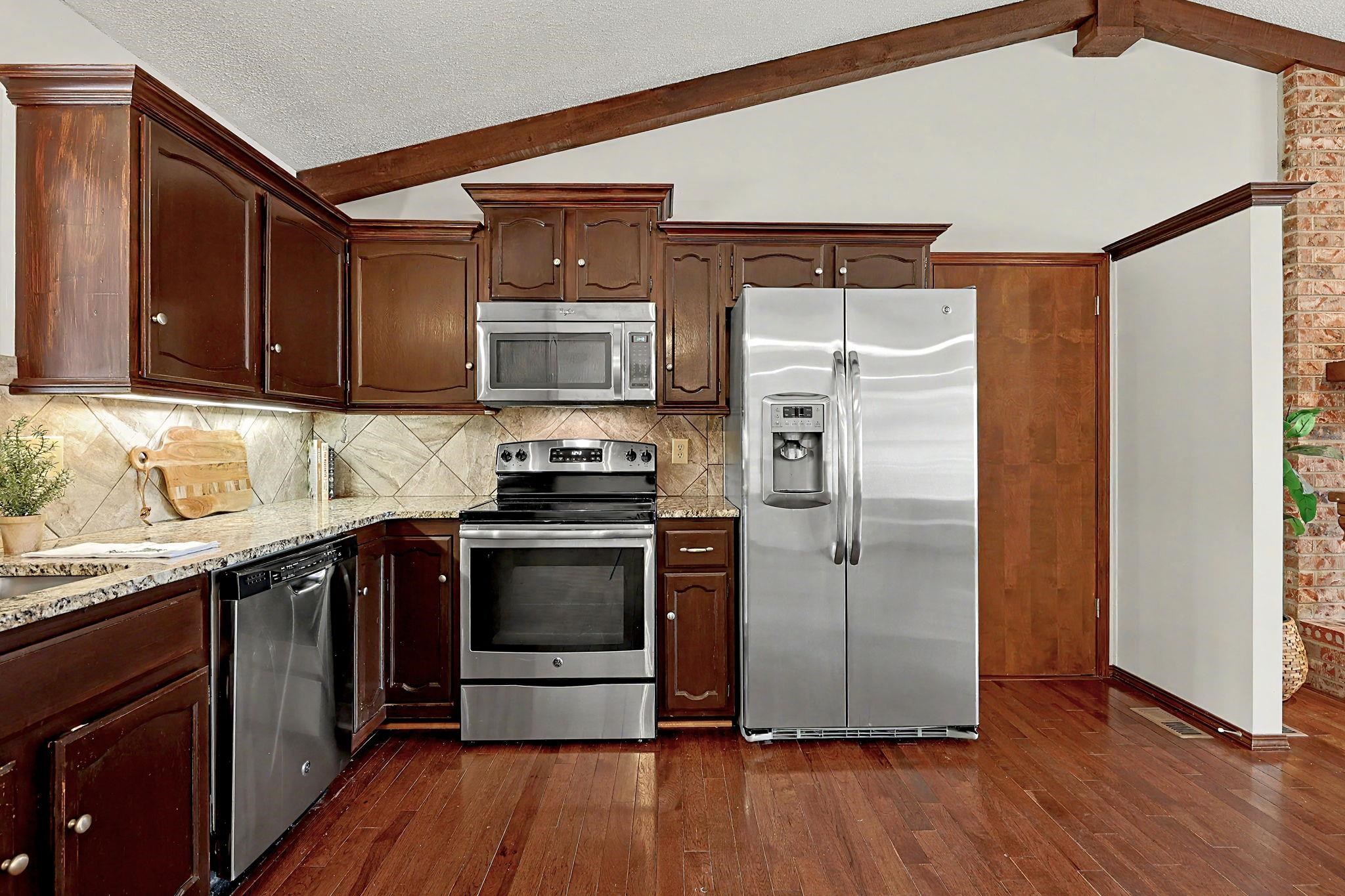 326 N Shefford Wichita KS 67212