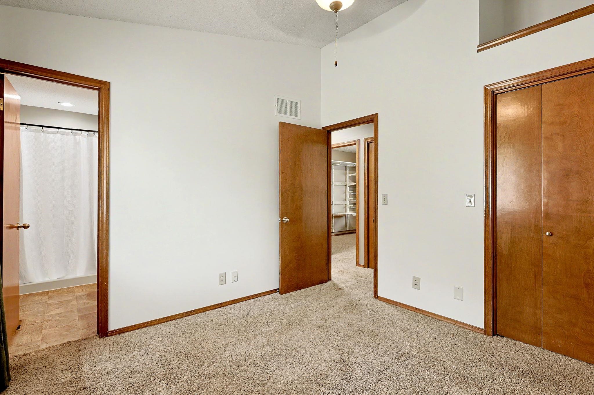 326 N Shefford Wichita KS 67212