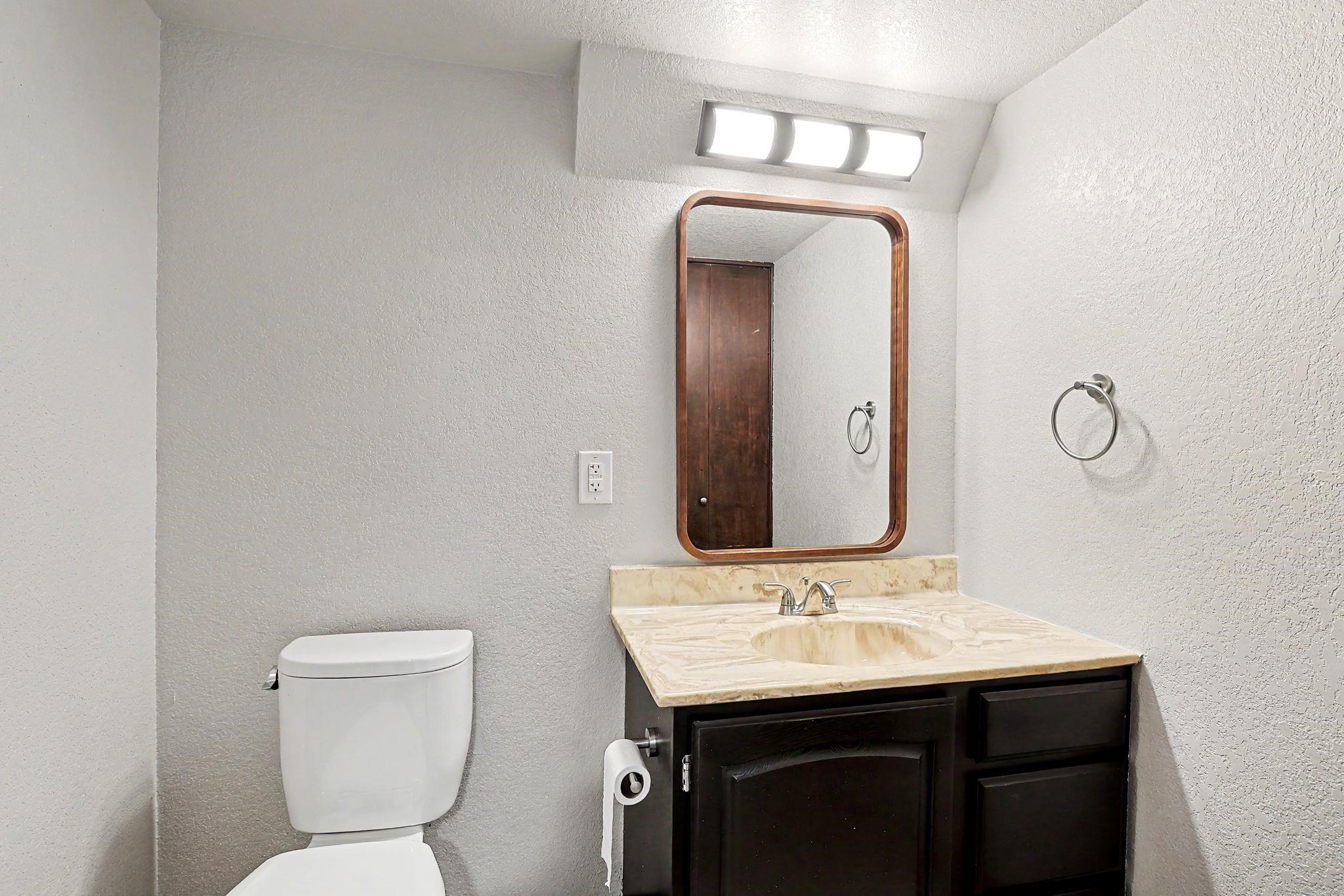 326 N Shefford Wichita KS 67212