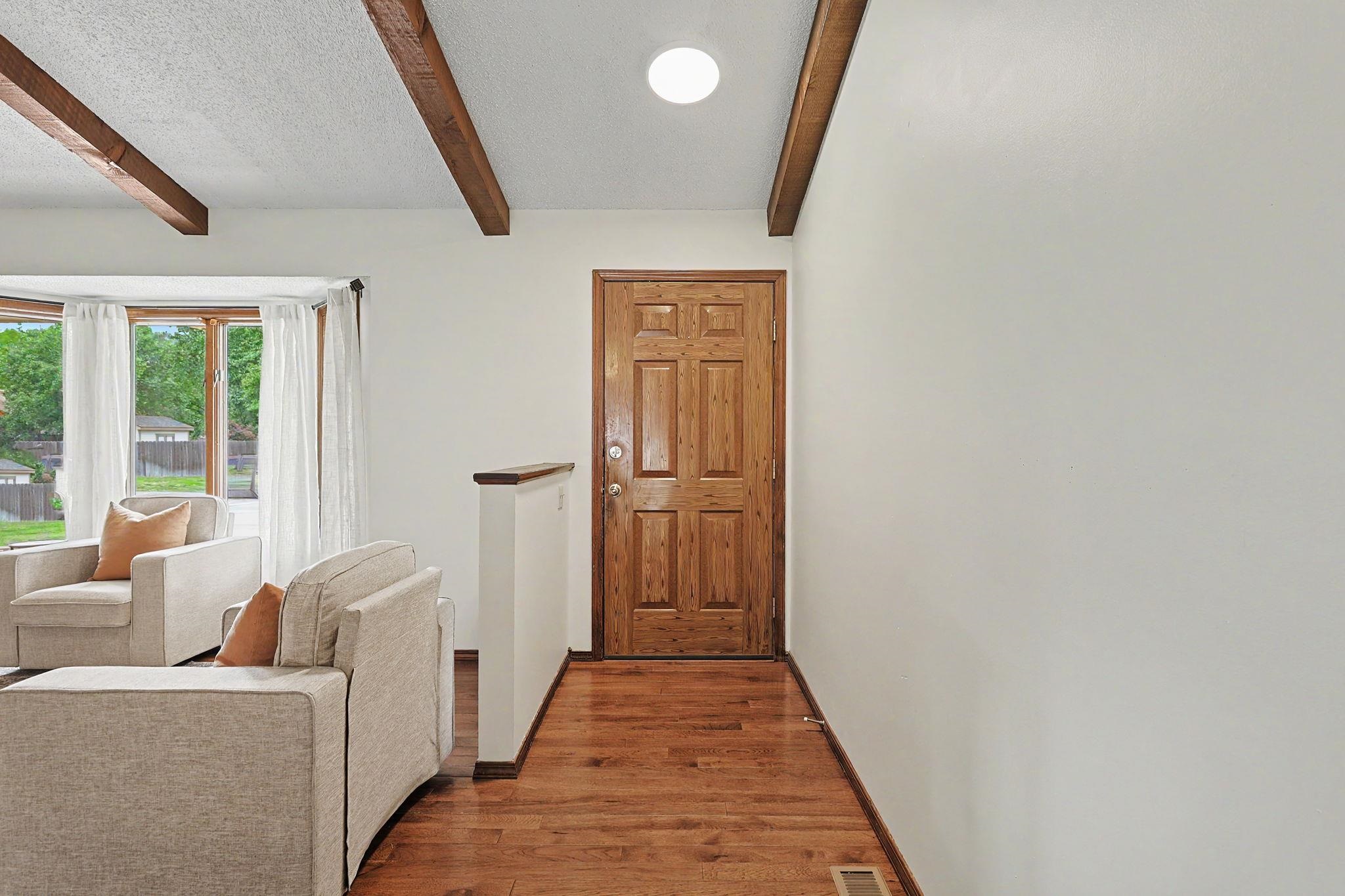 326 N Shefford Wichita KS 67212
