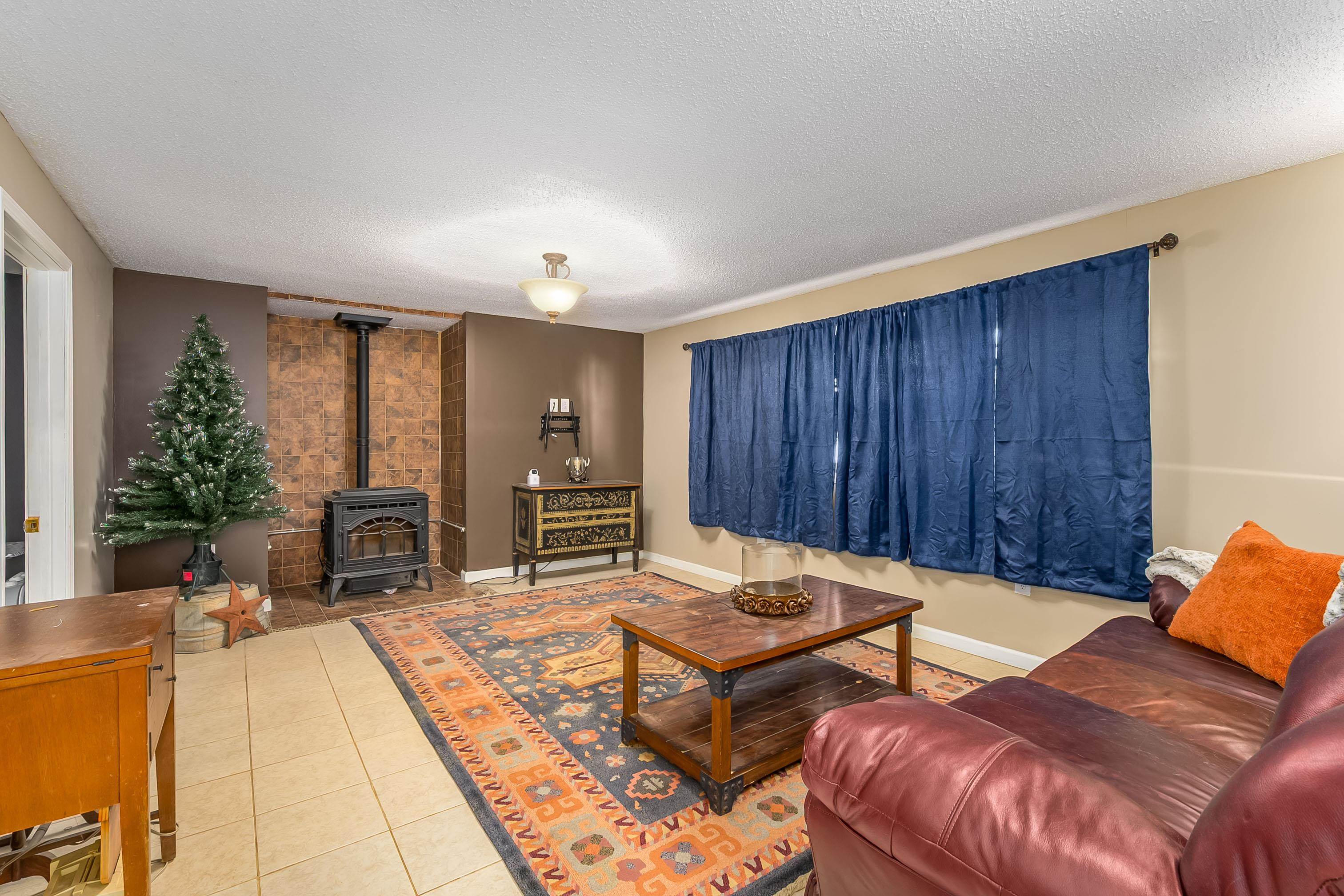 1403 N Webb Road Mulvane KS 67110