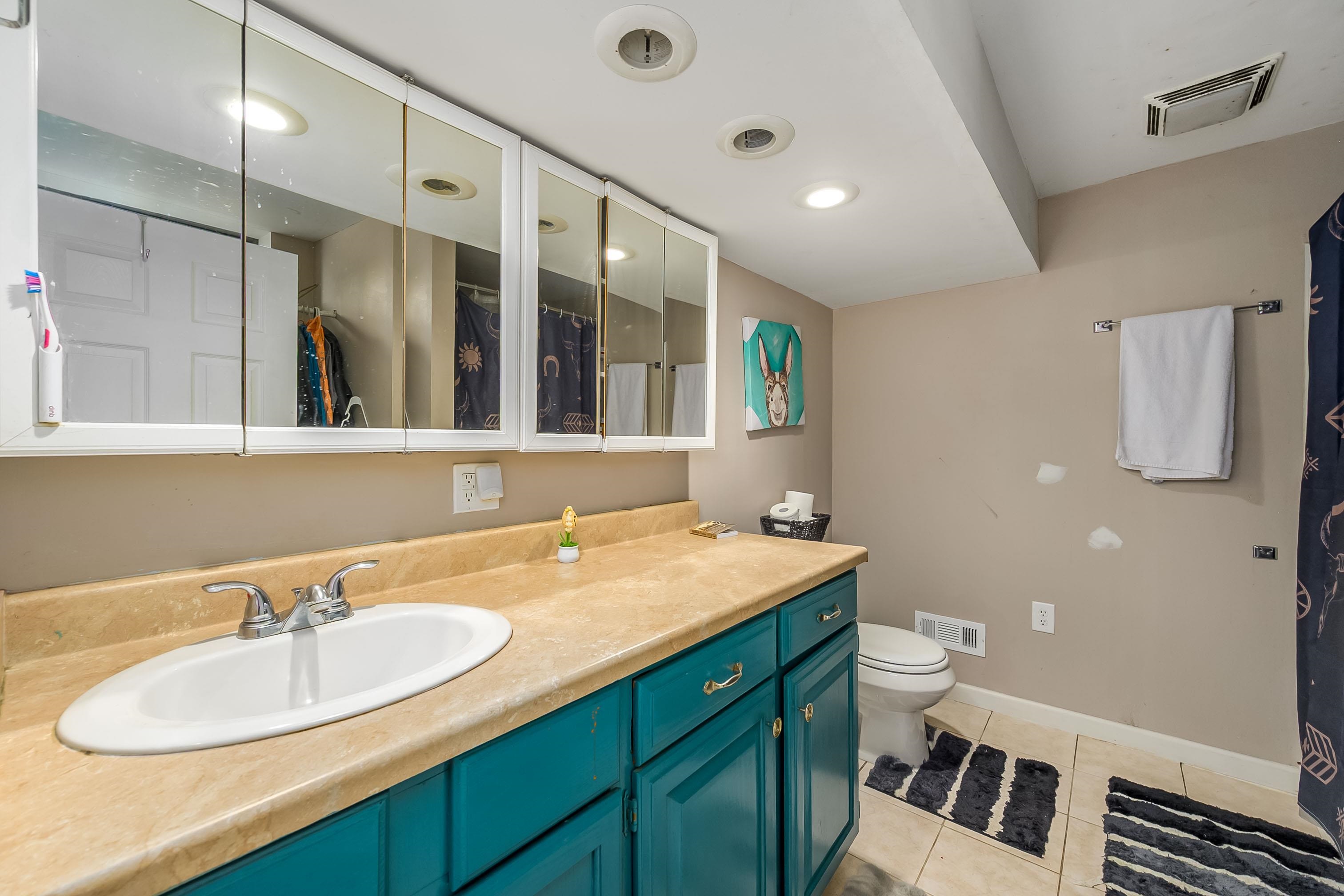 1403 N Webb Road Mulvane KS 67110