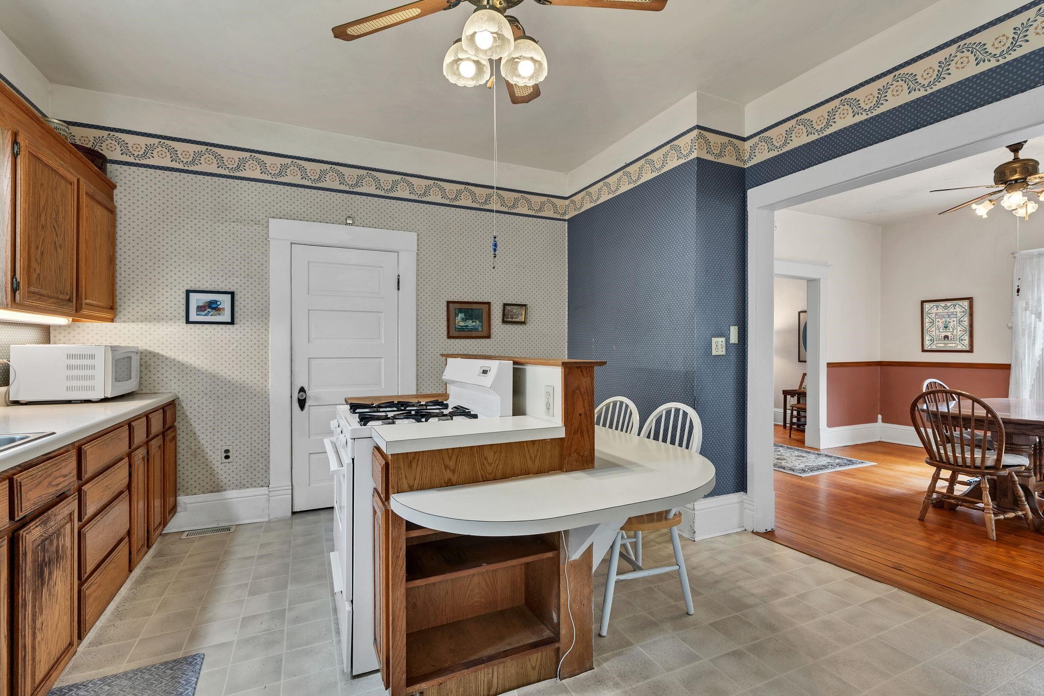1337 N Wellington Place Wichita KS 67203