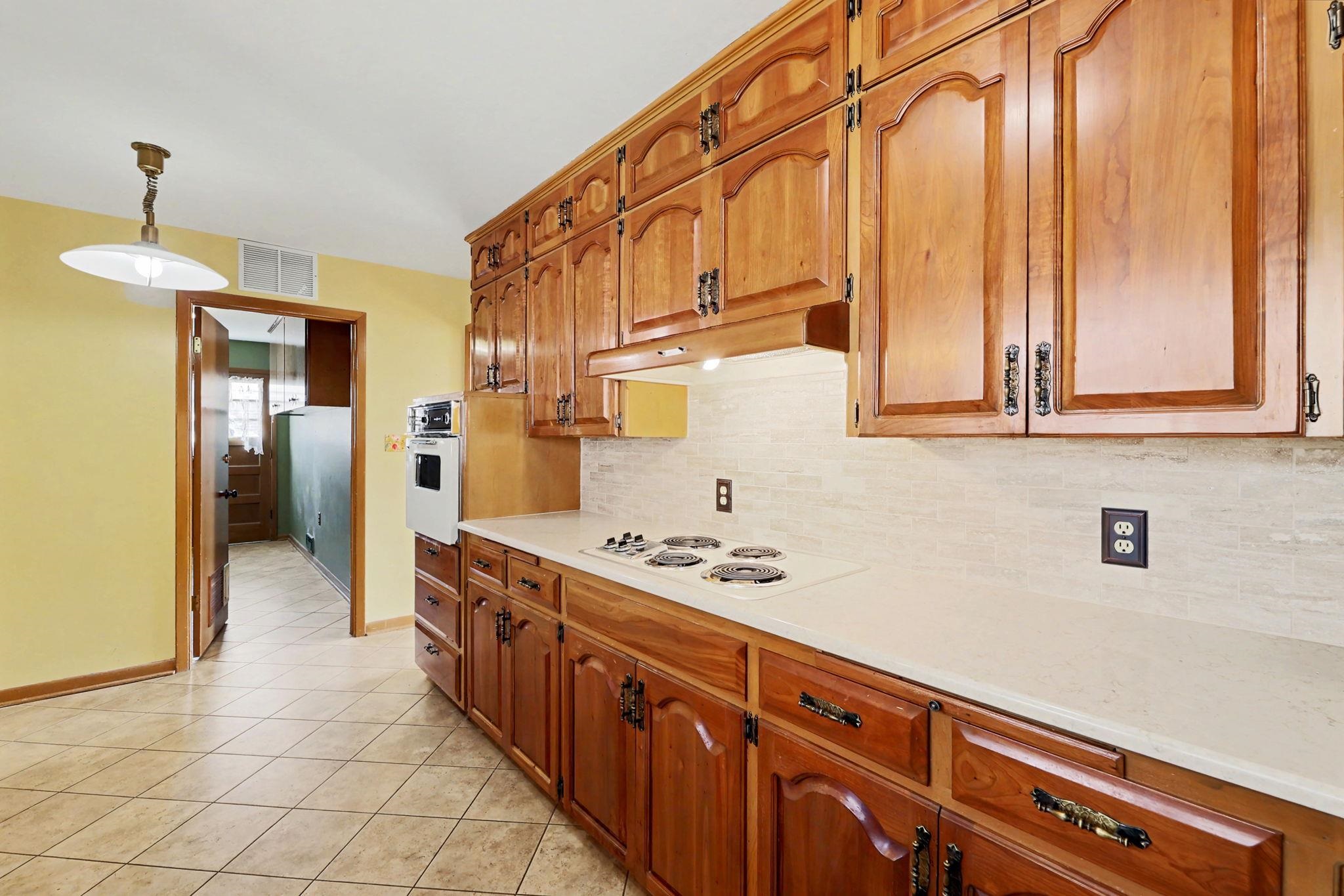 6415 E Rockwood Drive Wichita KS 67206