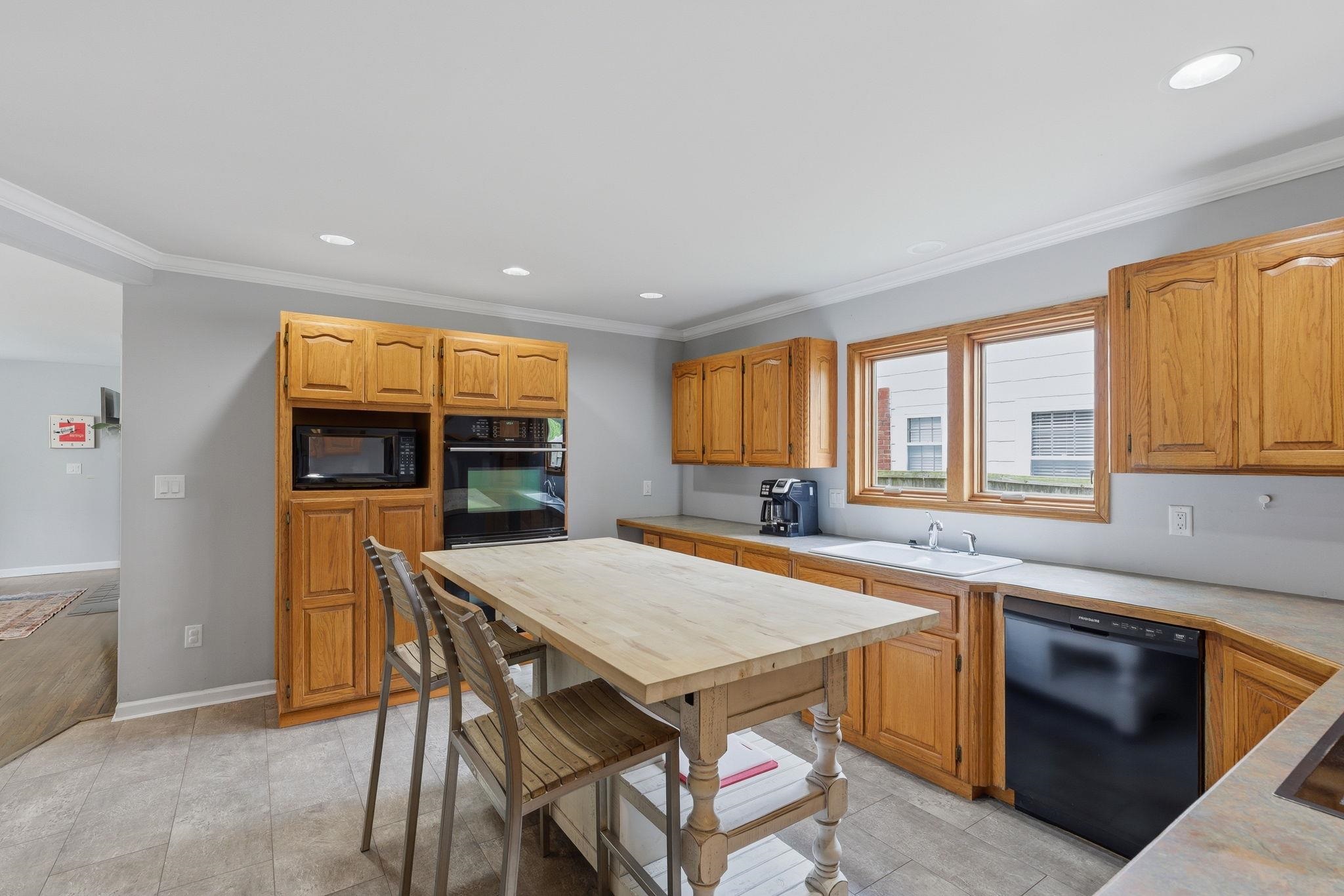 225 S Bleckley Drive Wichita KS 67218