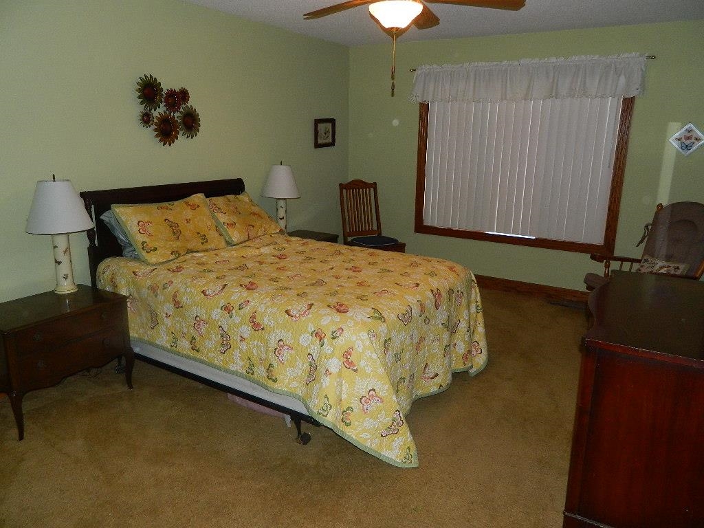 4622 E 9th Avenue Winfield KS 67156