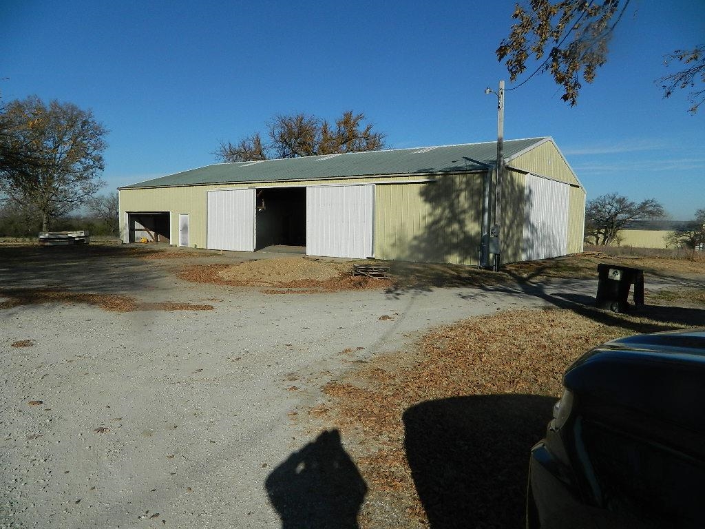 4622 E 9th Avenue Winfield KS 67156