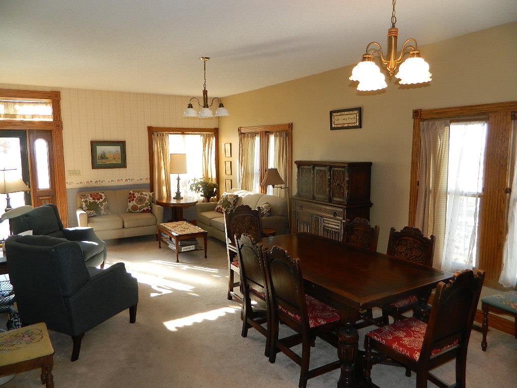 4622 E 9th Avenue Winfield KS 67156